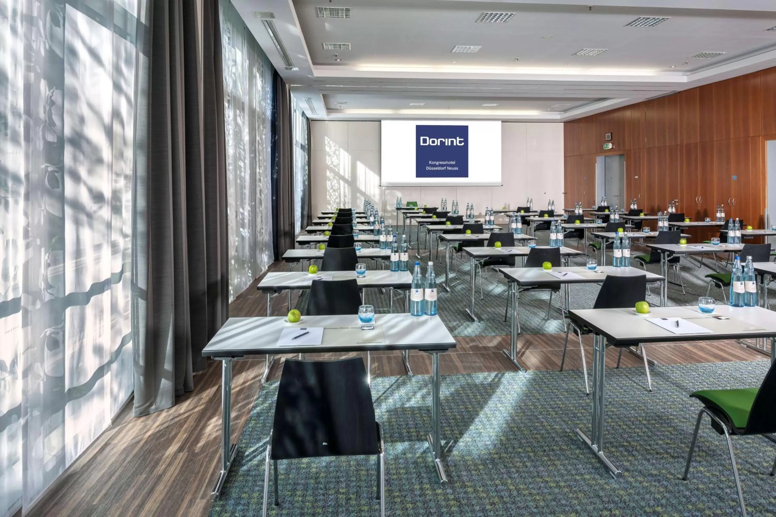 On site in Dorint Kongresshotel Düsseldorf/Neuss