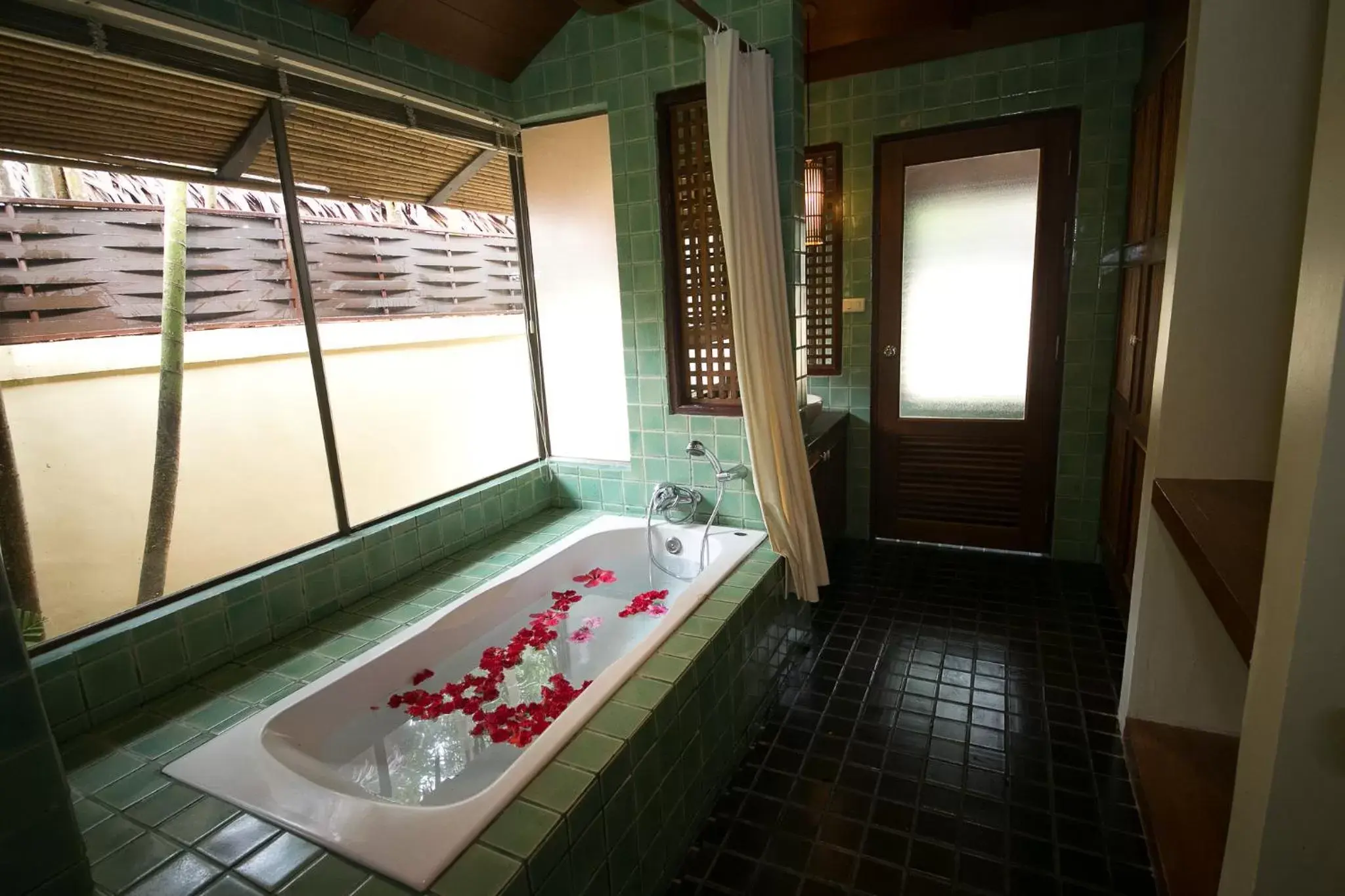 Bath, Bathroom in Centara Koh Chang Tropicana Resort