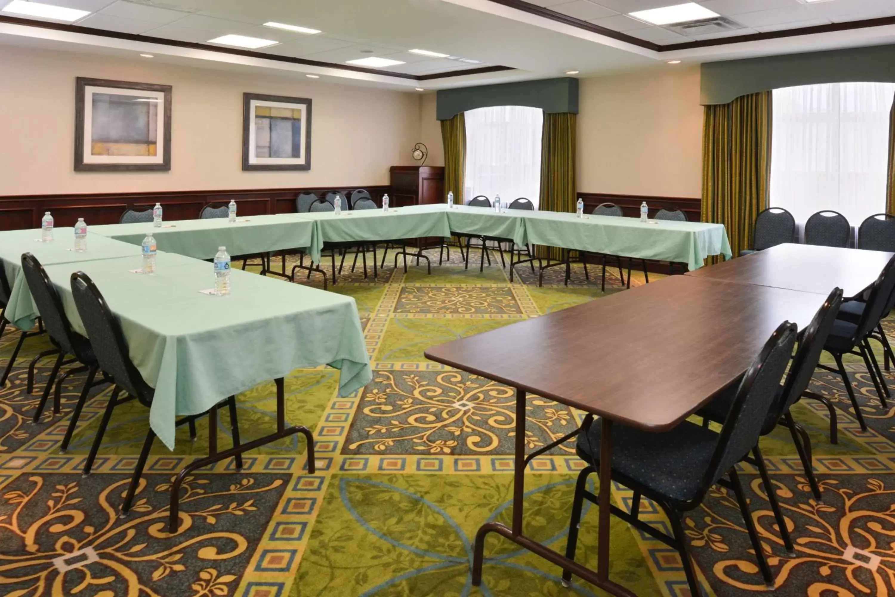 Meeting/conference room in Hampton Inn Alpine