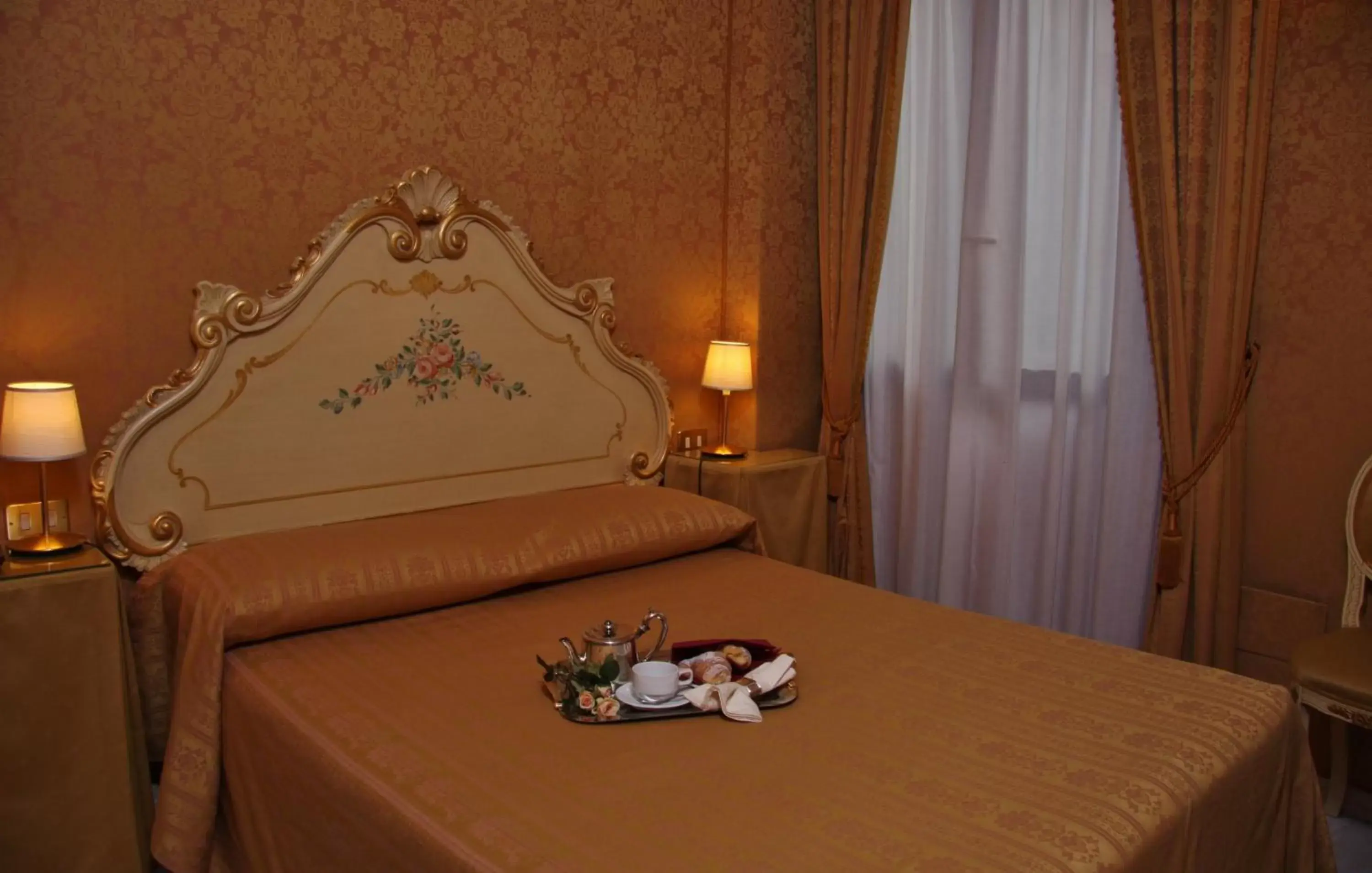 Photo of the whole room, Bed in Hotel San Gallo