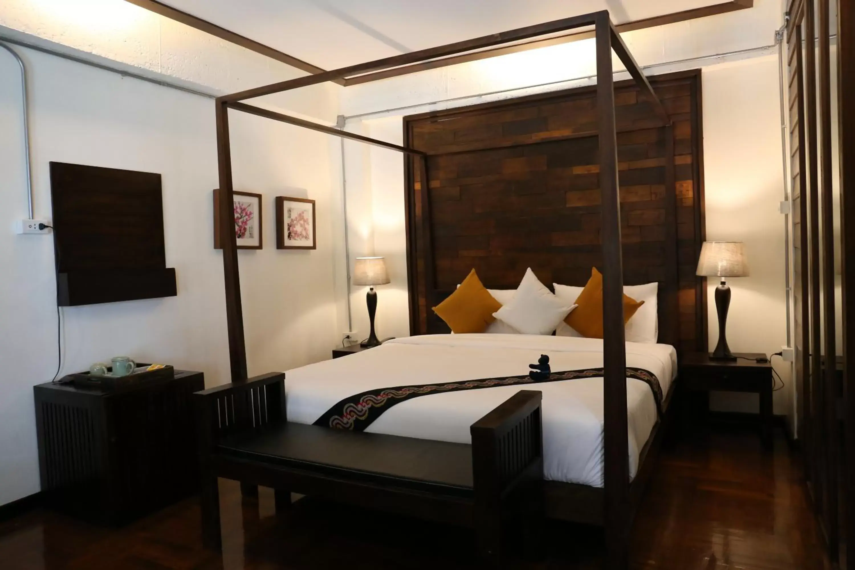 Bed in Kampaeng Ngam Hotel - SHA Extra Plus