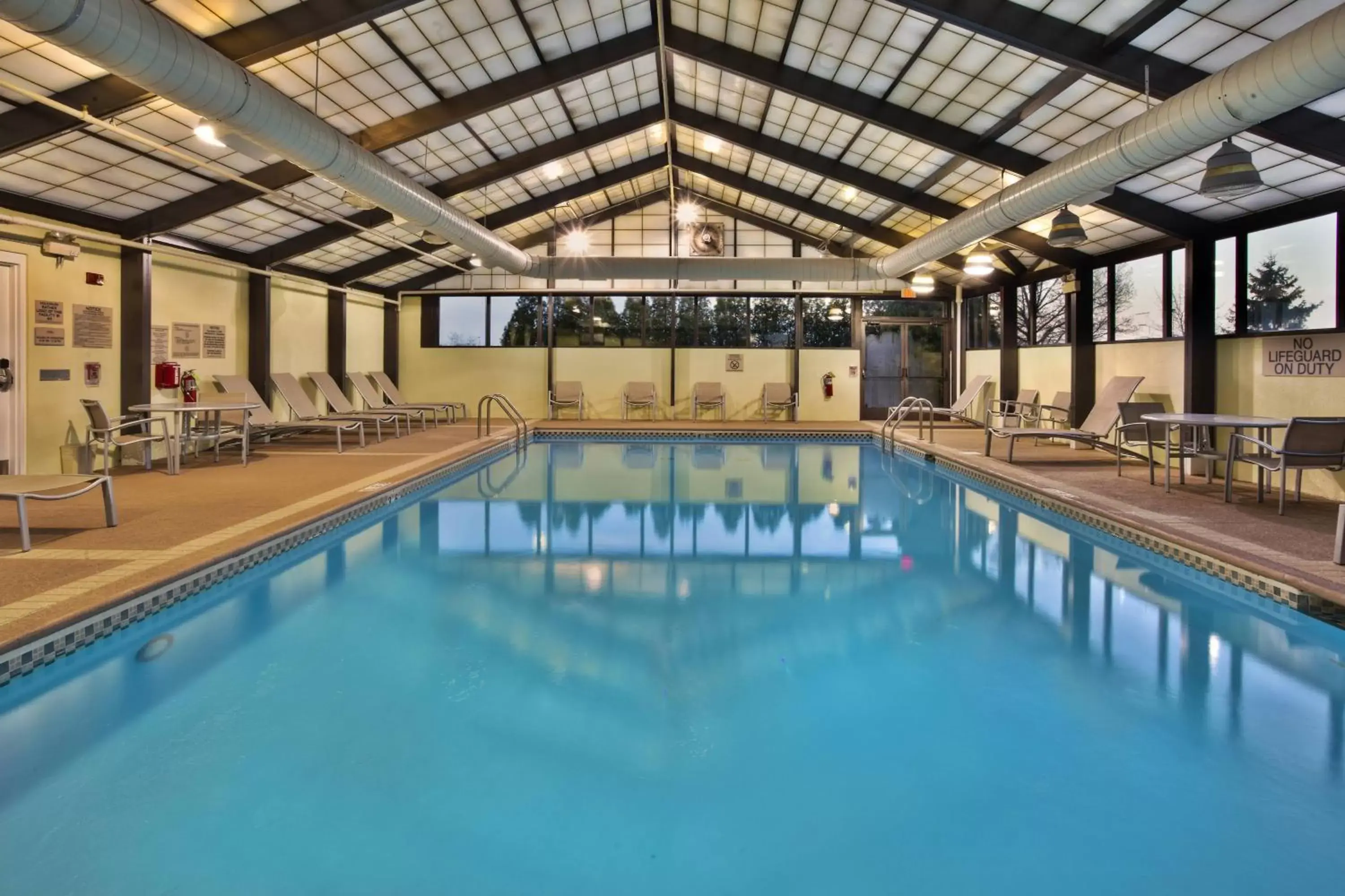 Swimming Pool in SpringHill Suites by Marriott Chicago Southwest at Burr Ridge Hinsdale