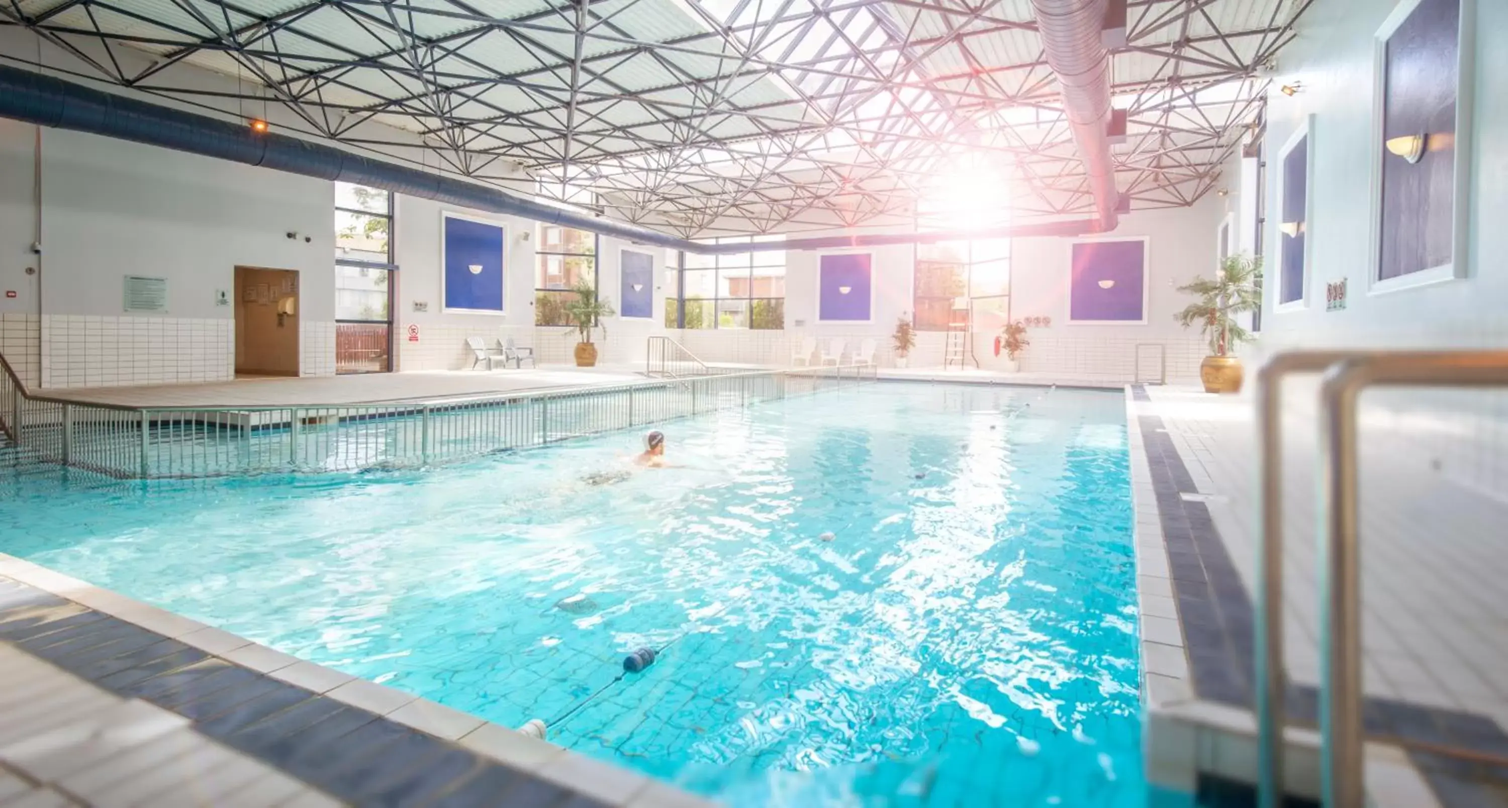 Swimming Pool in Hotel Killarney