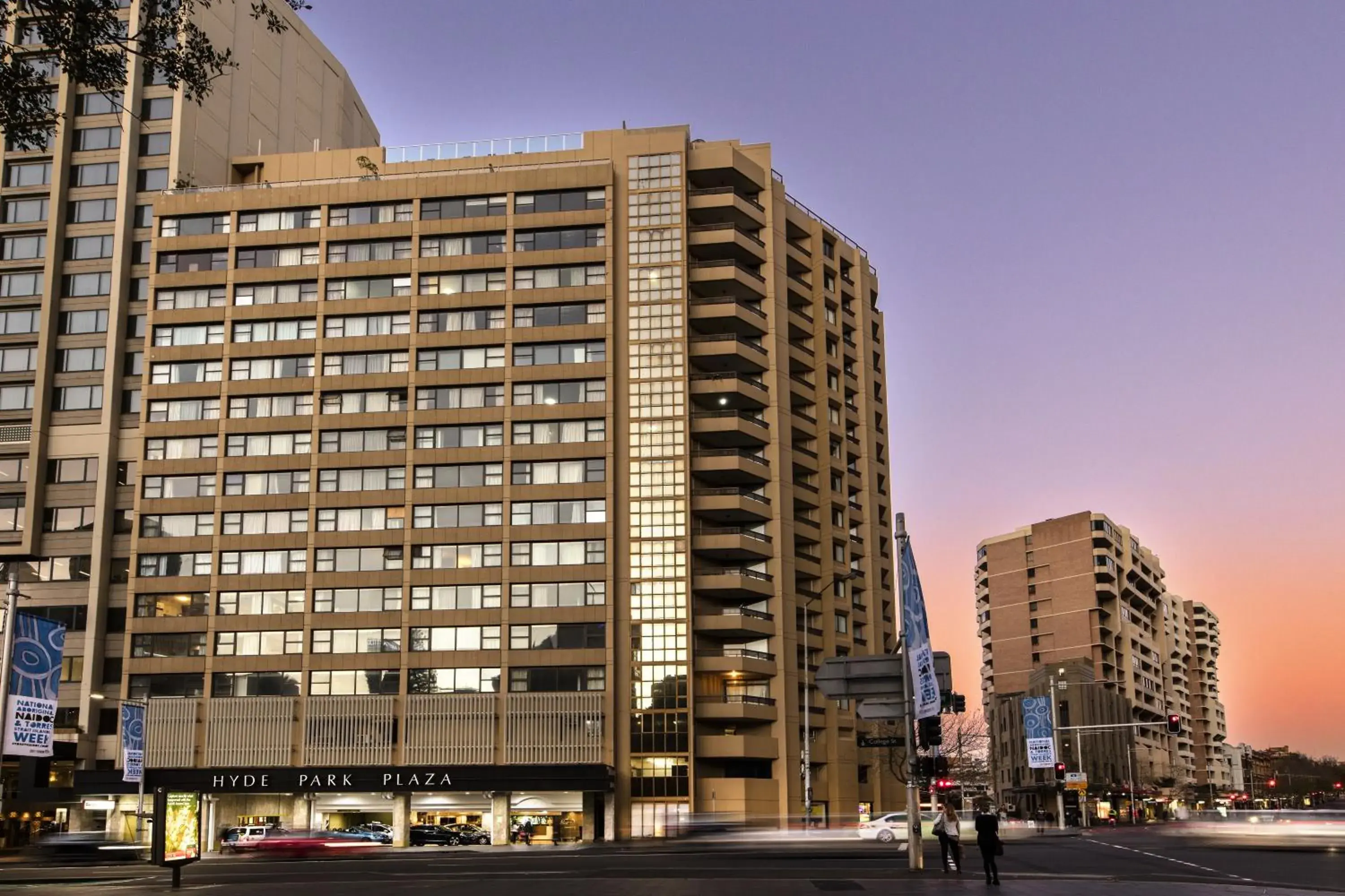 View (from property/room), Property Building in Oaks Sydney Hyde Park Suites