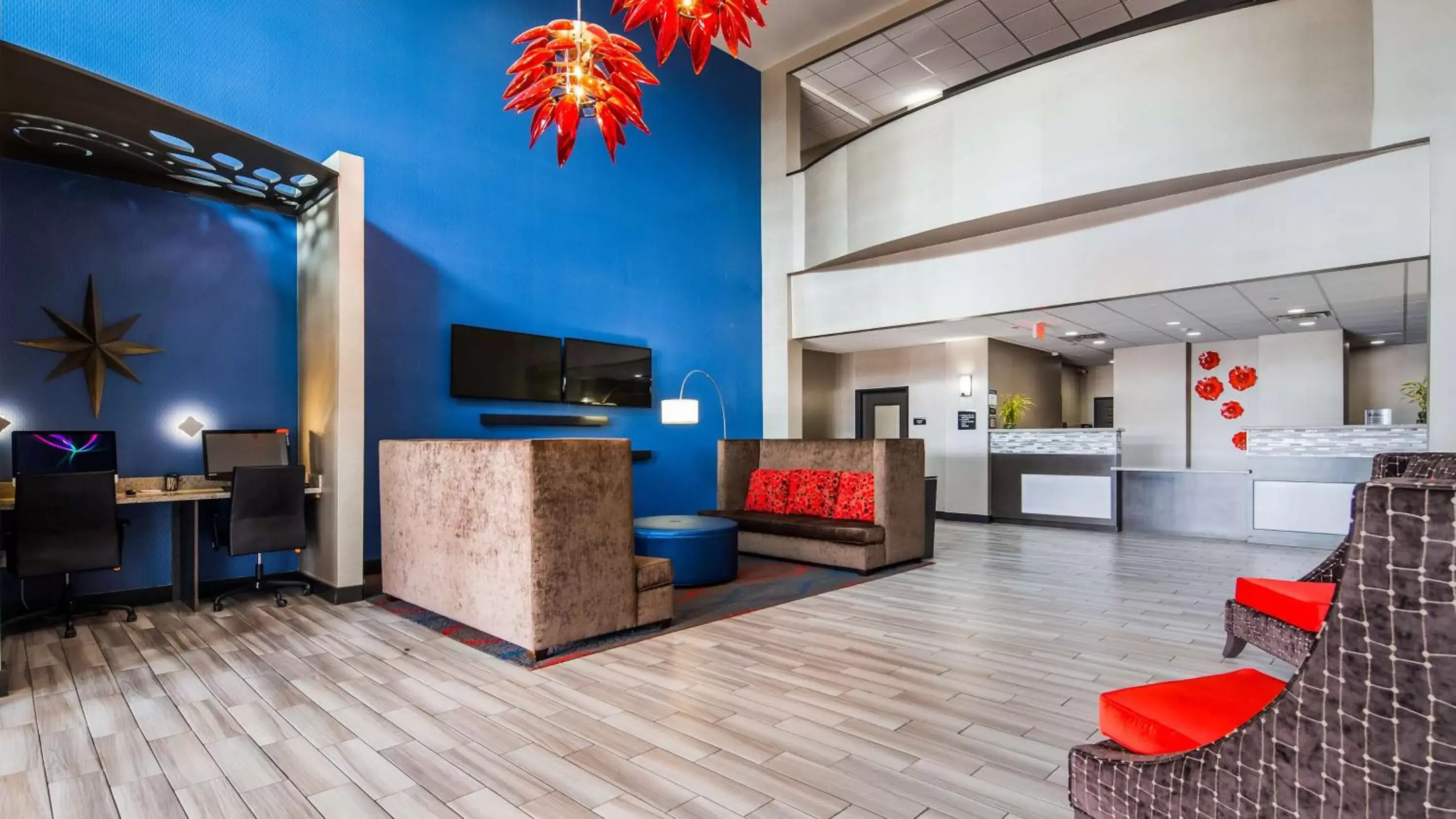 Lobby or reception in Best Western Plus Tech Medical Center Inn Lobby or reception in Best Western Plus Tech Medical Center Inn