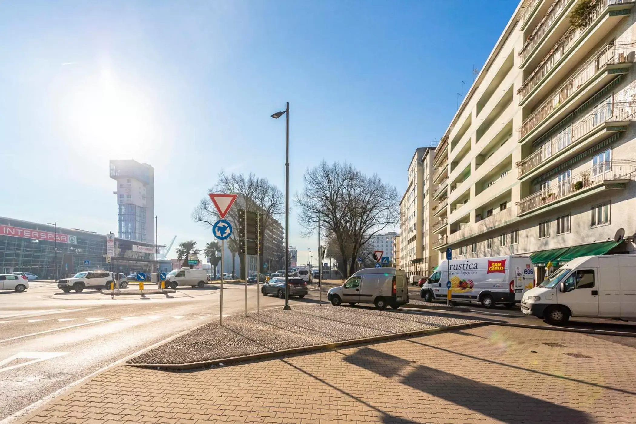 Property building in La Bauta