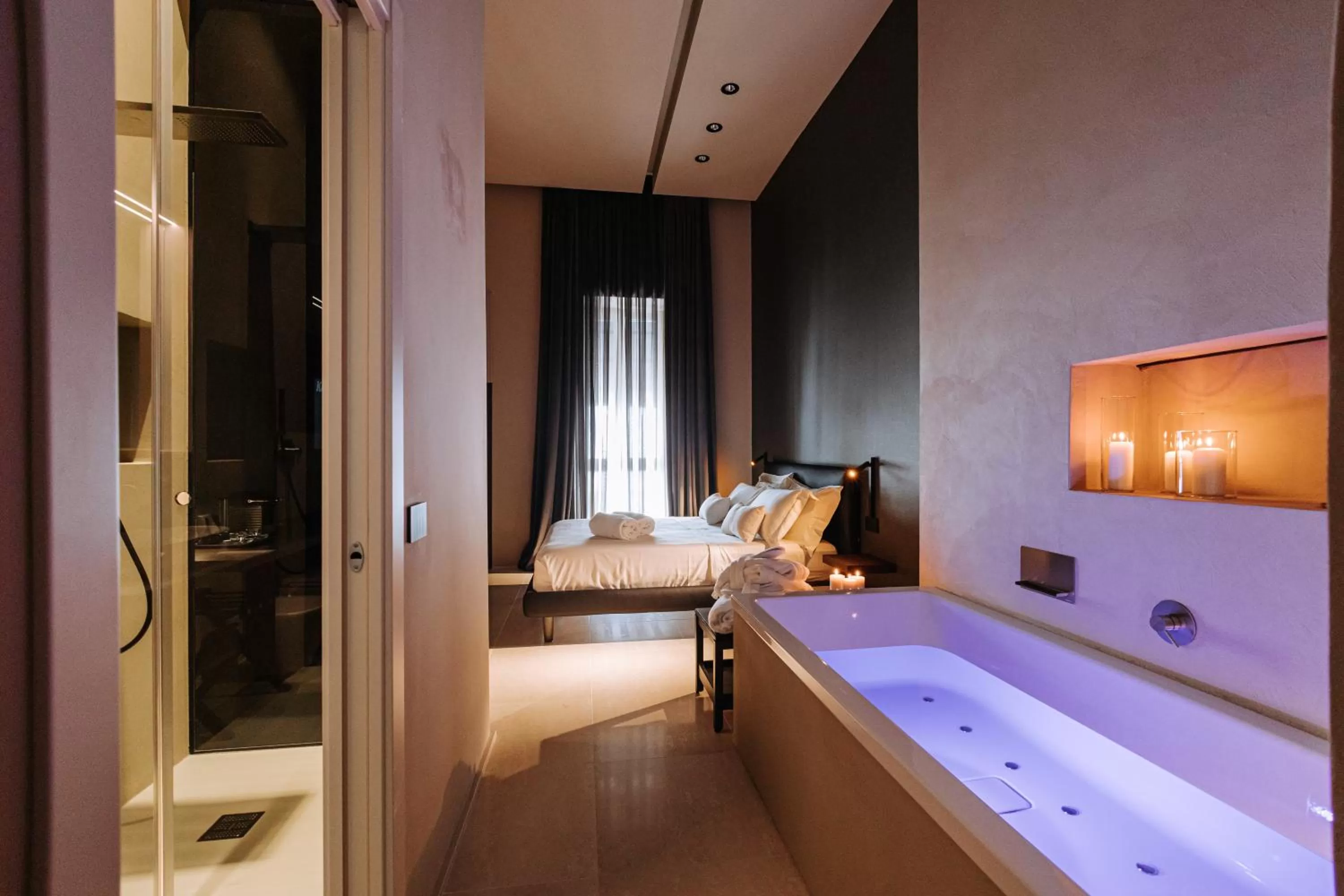 Bed in Suite1212 - Bandiera