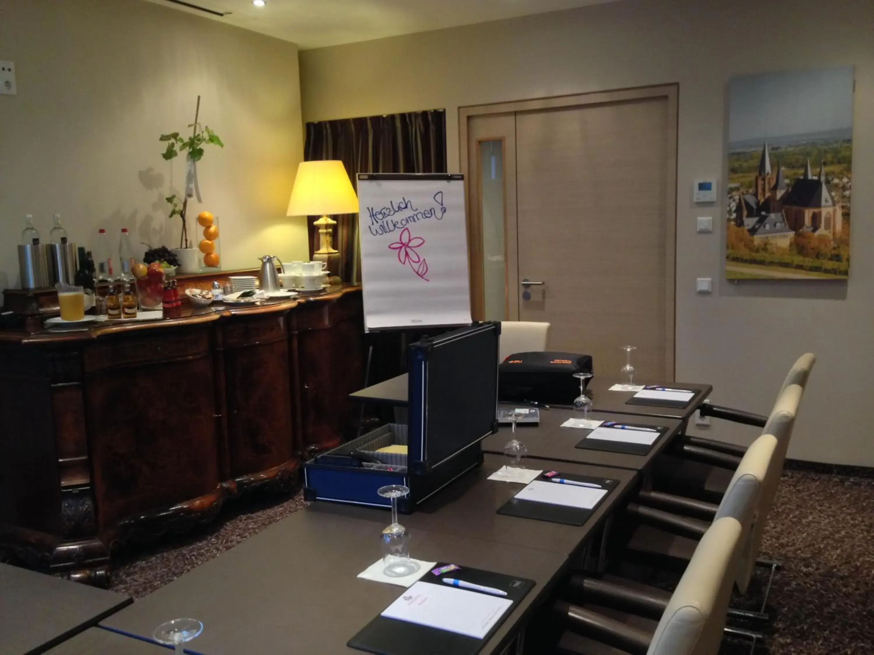 Business facilities in Rhein-Hotel Nierstein