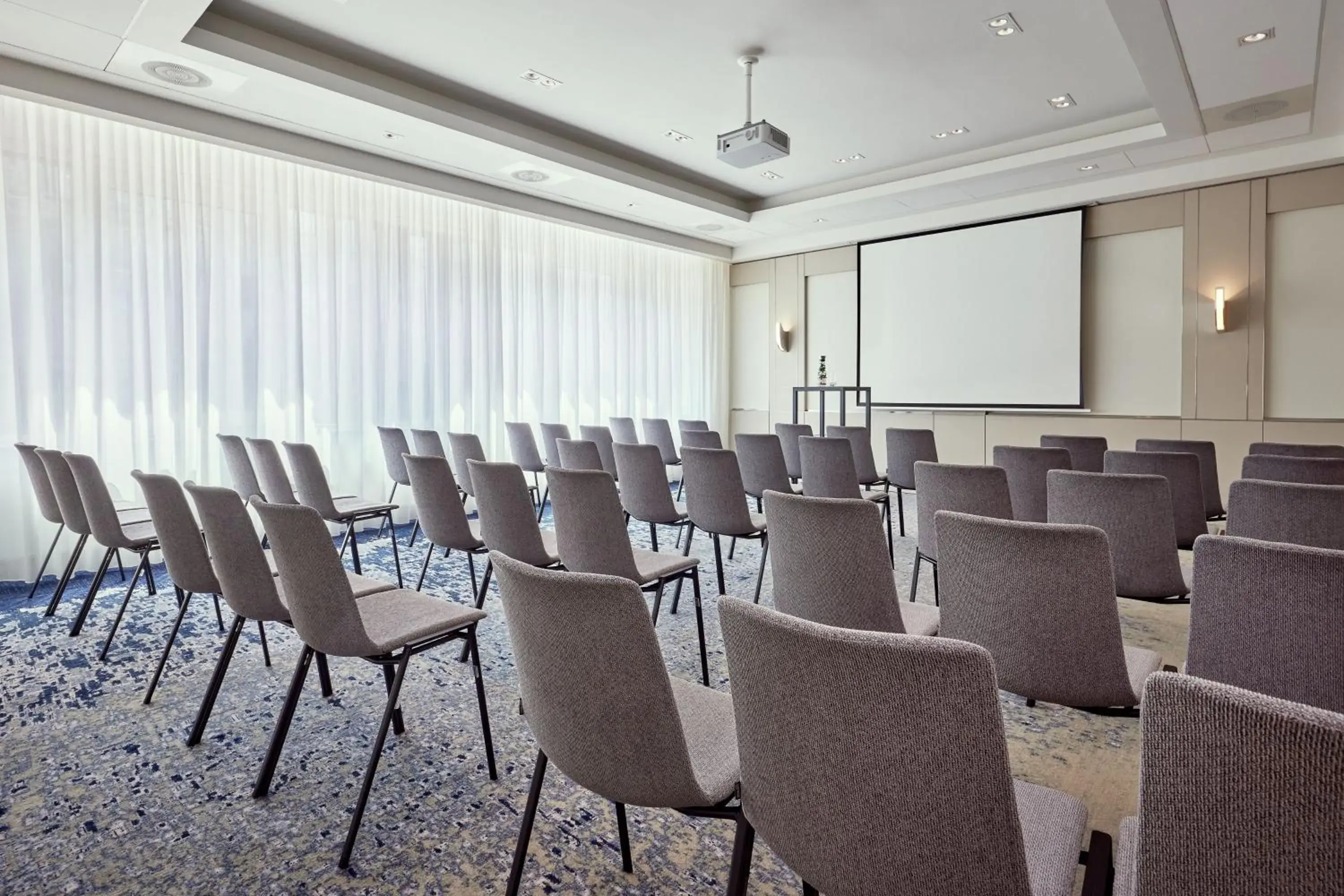 Meeting/conference room in The Westin Grand Frankfurt
