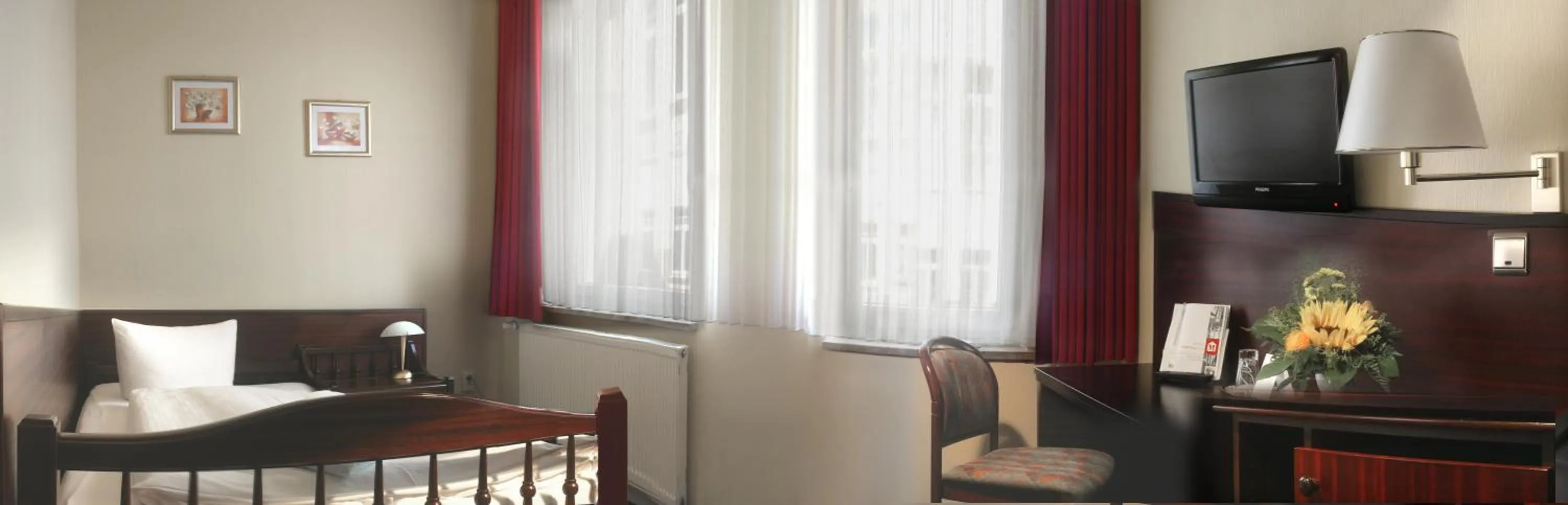 Photo of the whole room, Bed in Hotel Marthahaus