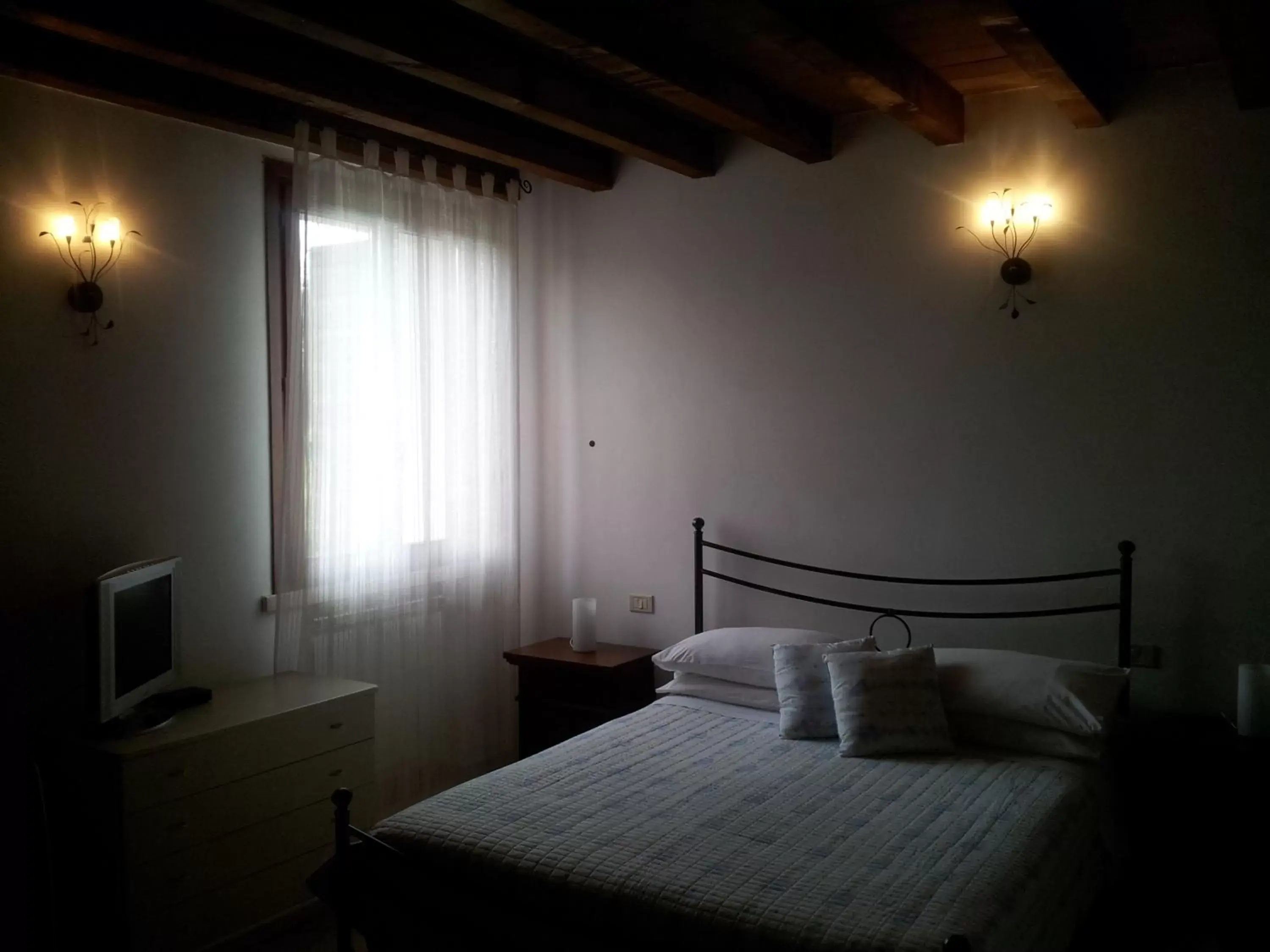 Photo of the whole room, Bed in BB Parco del Mincio