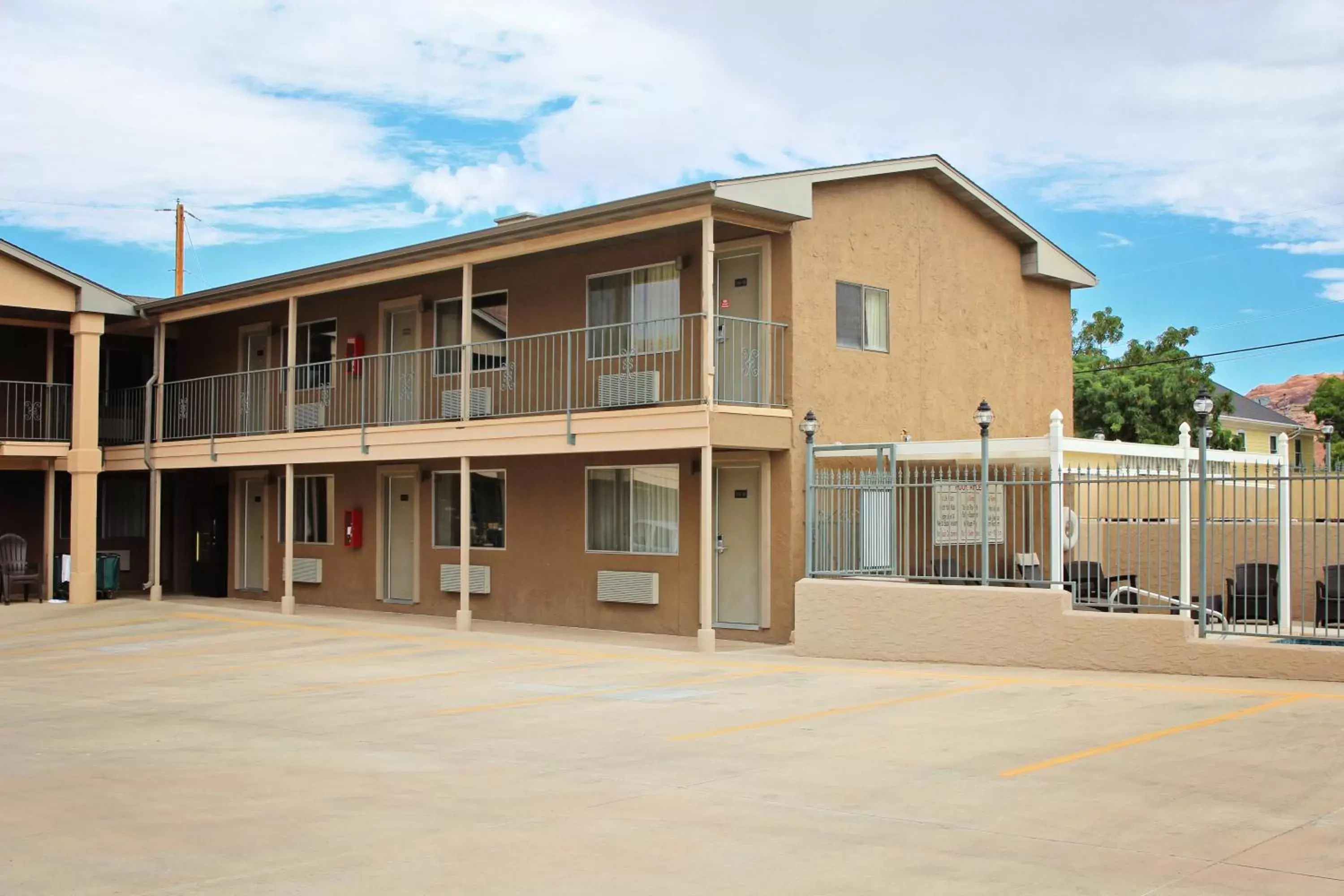 Property Building in Bowen Motel