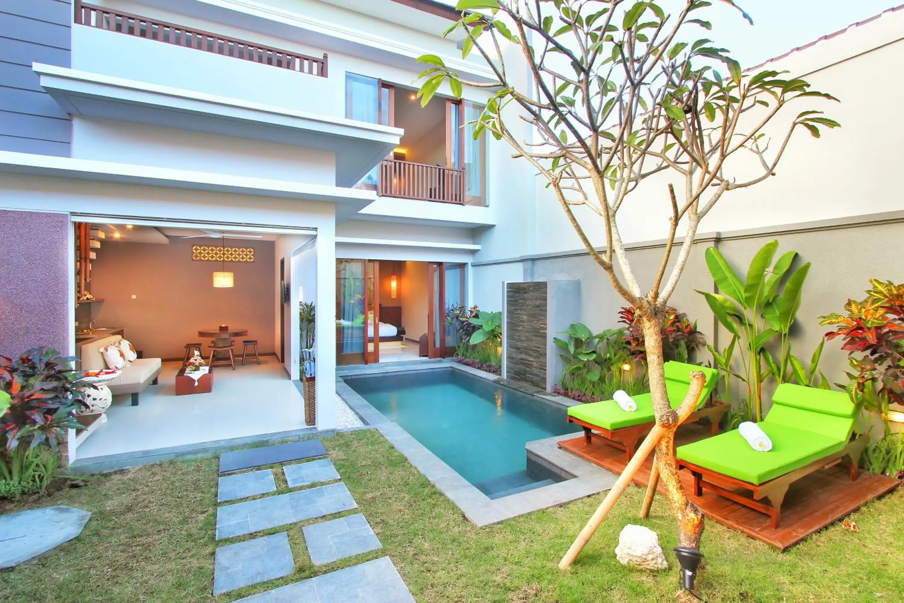 Facade/entrance, Swimming Pool in Maharaja Villas Bali - CHSE Certified