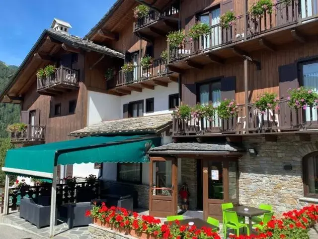 Property Building in Hotel Triolet