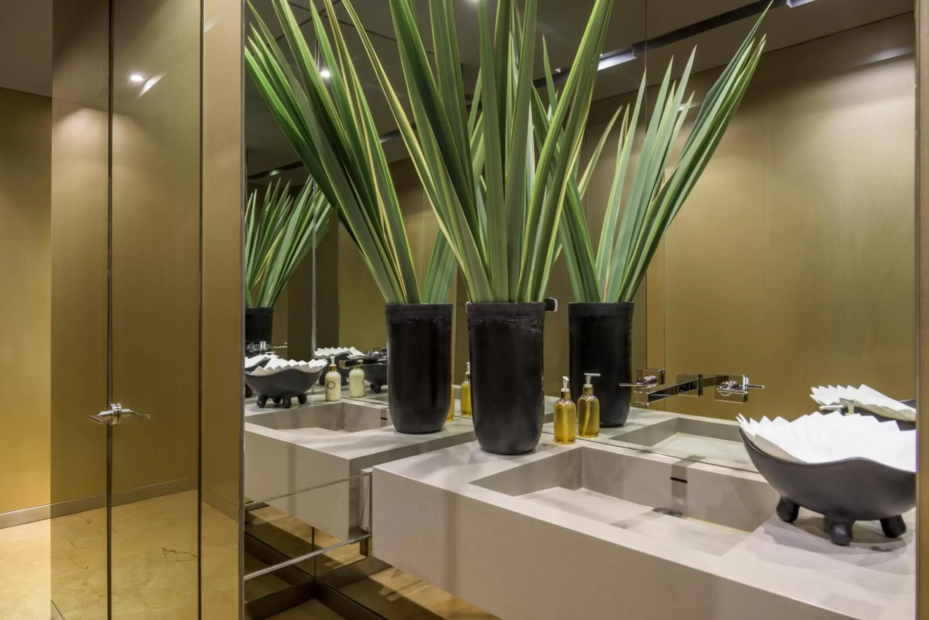 Other, Bathroom in BOG Hotel