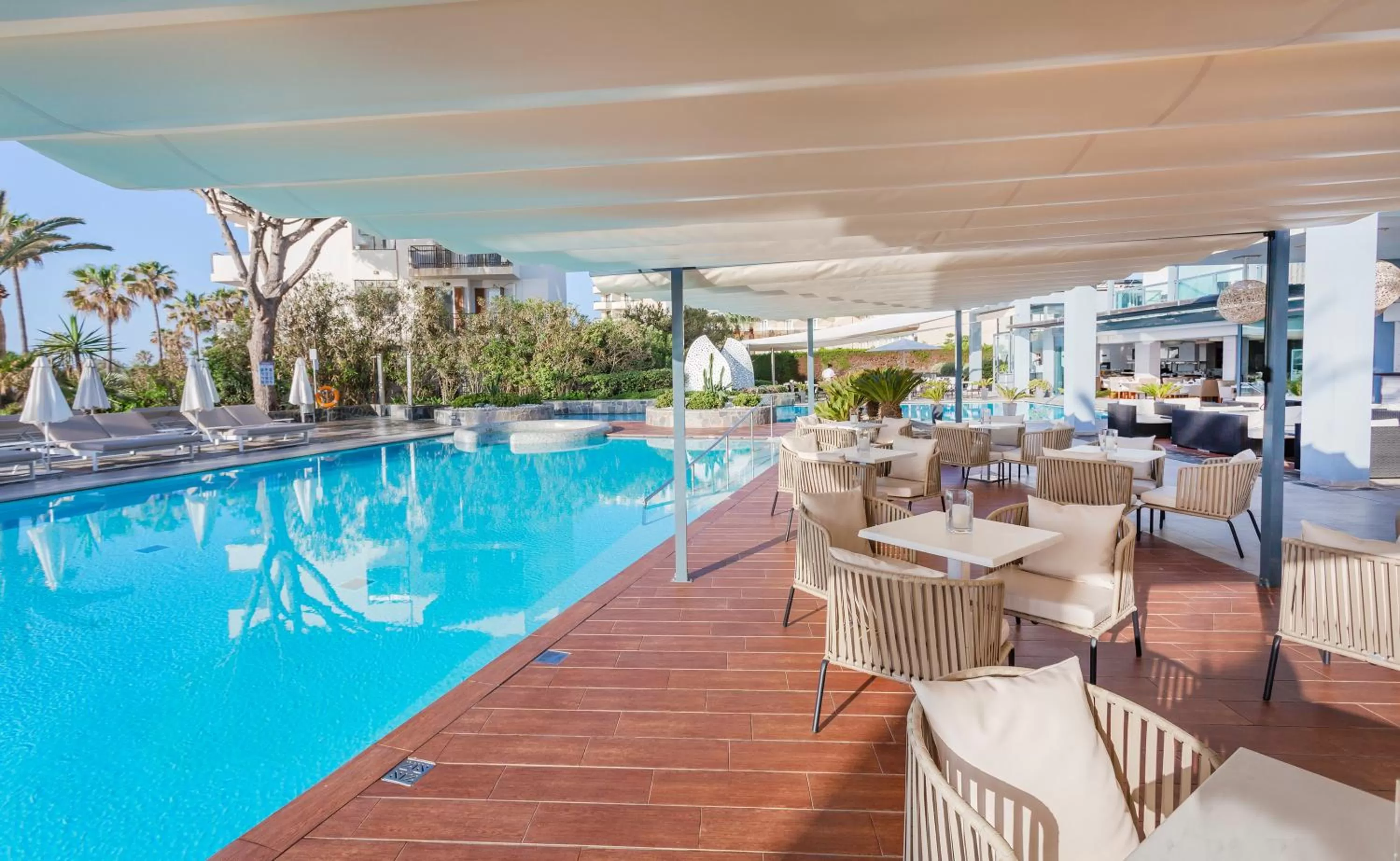 Swimming pool in Marins Suites - Adults Only Hotel