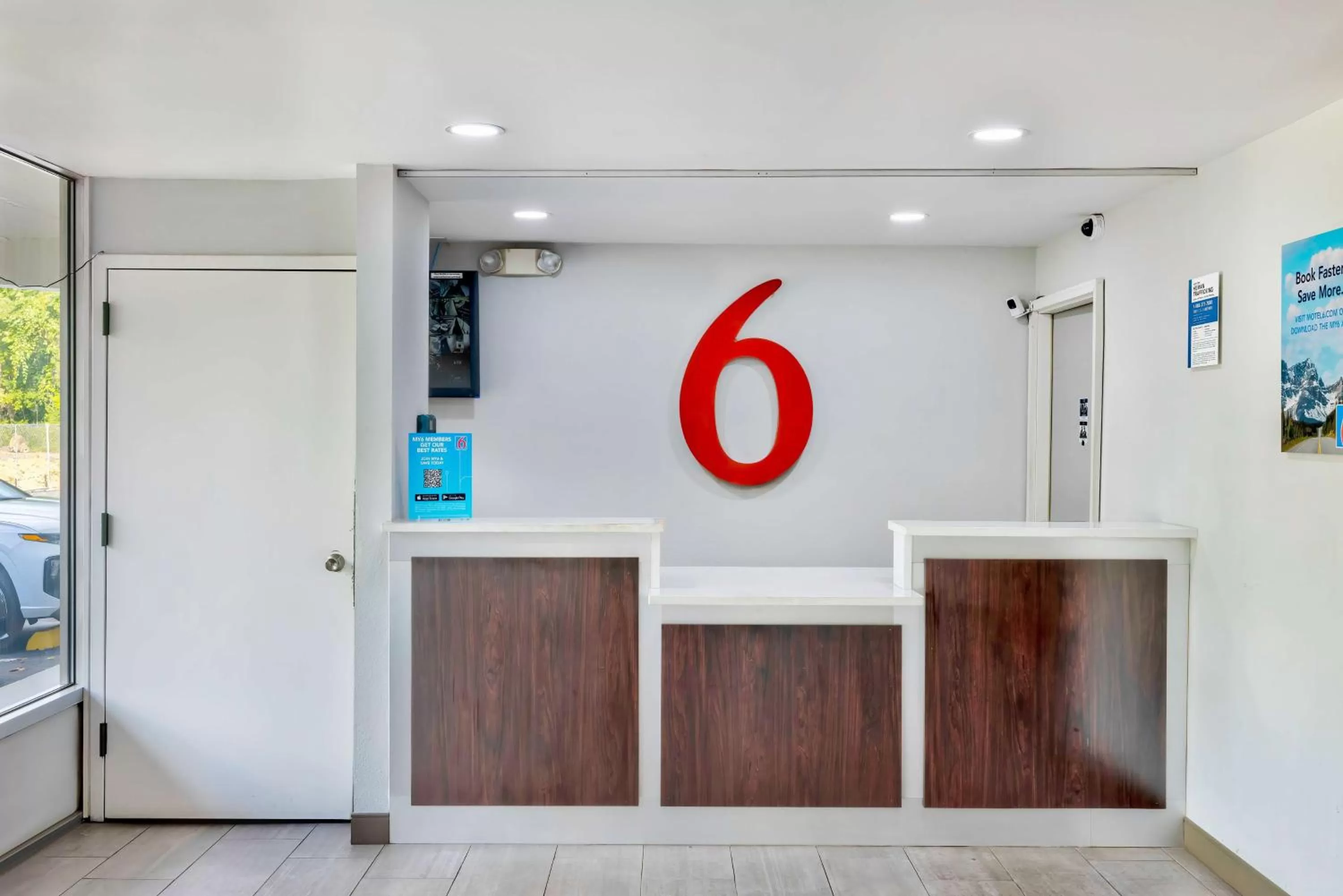 Lobby or reception in Motel 6 Morgantown