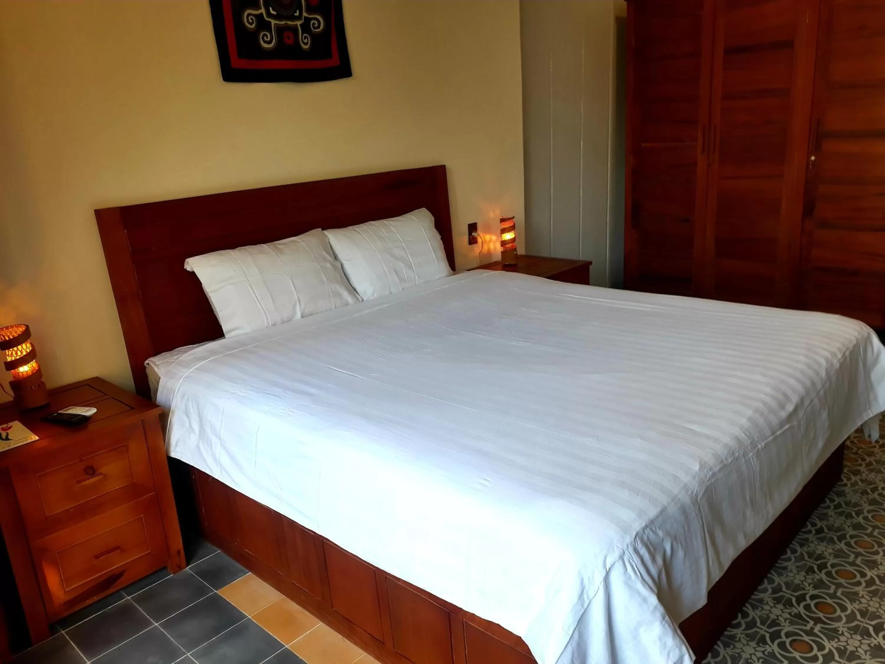 Bedroom, Bed in Pink Tulip Hoi An