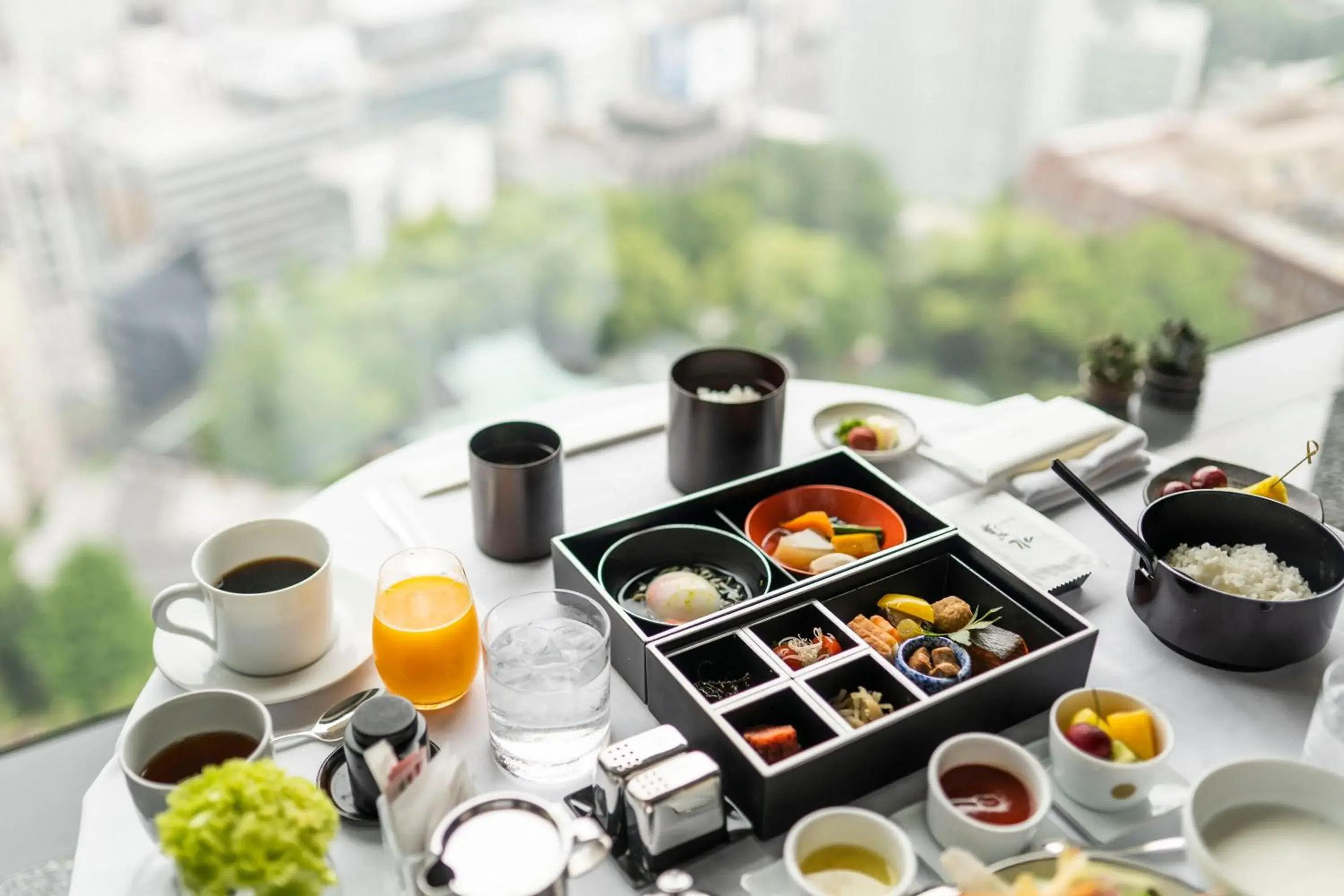 Breakfast in The Capitol Hotel Tokyu