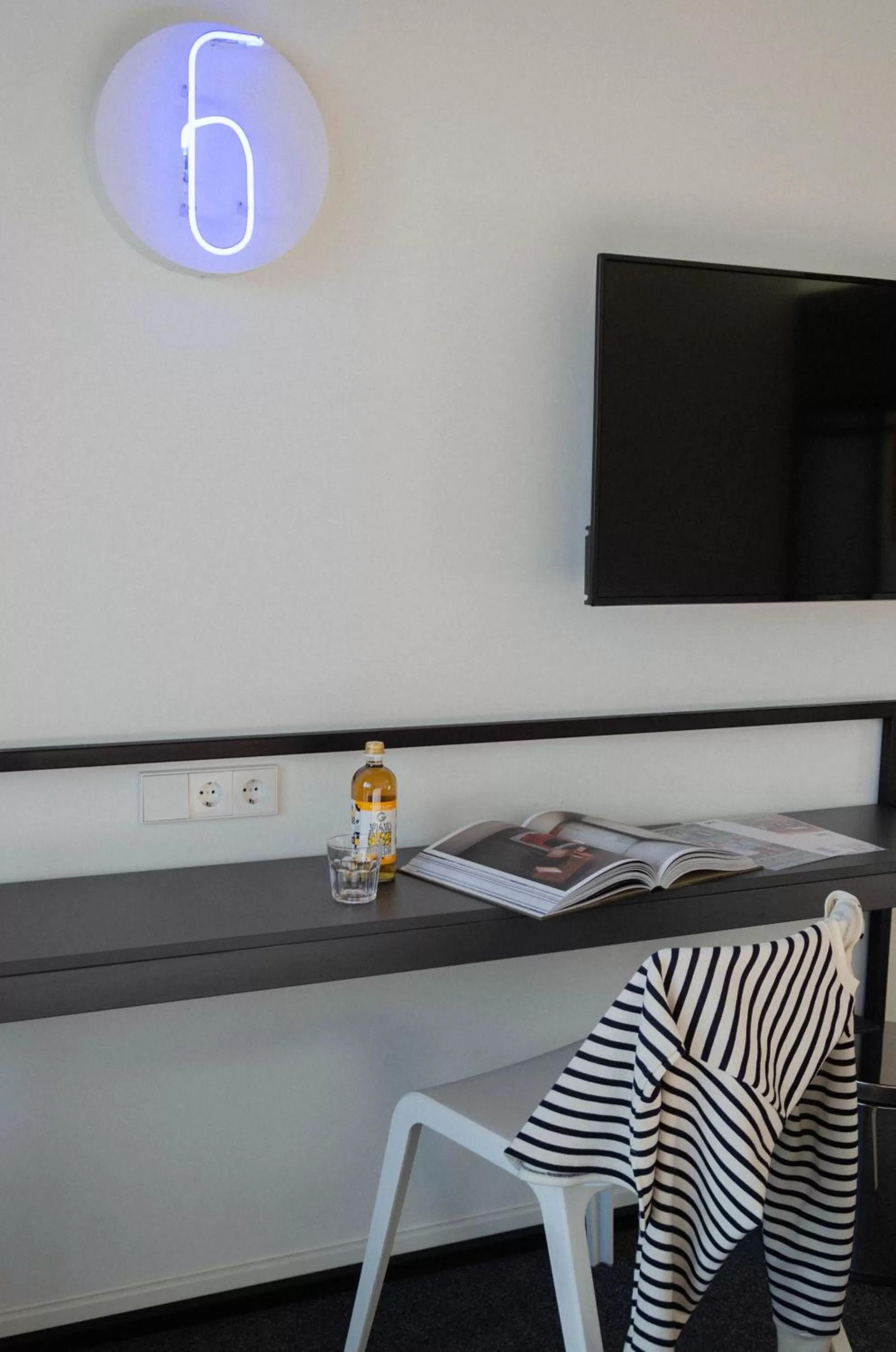 TV and multimedia in Kartuli Hotel