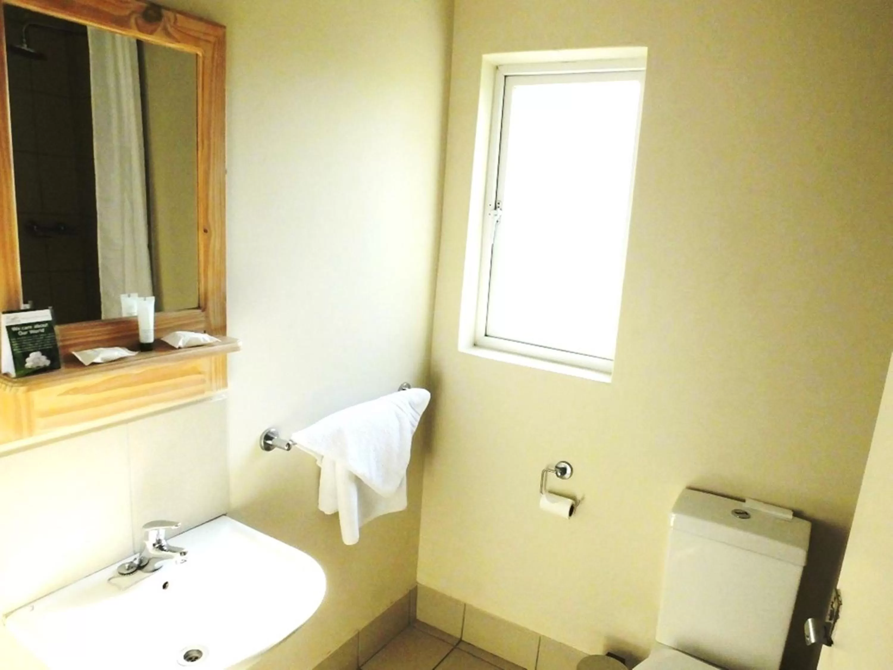 Bathroom in Premier Splendid Inn Bayshore