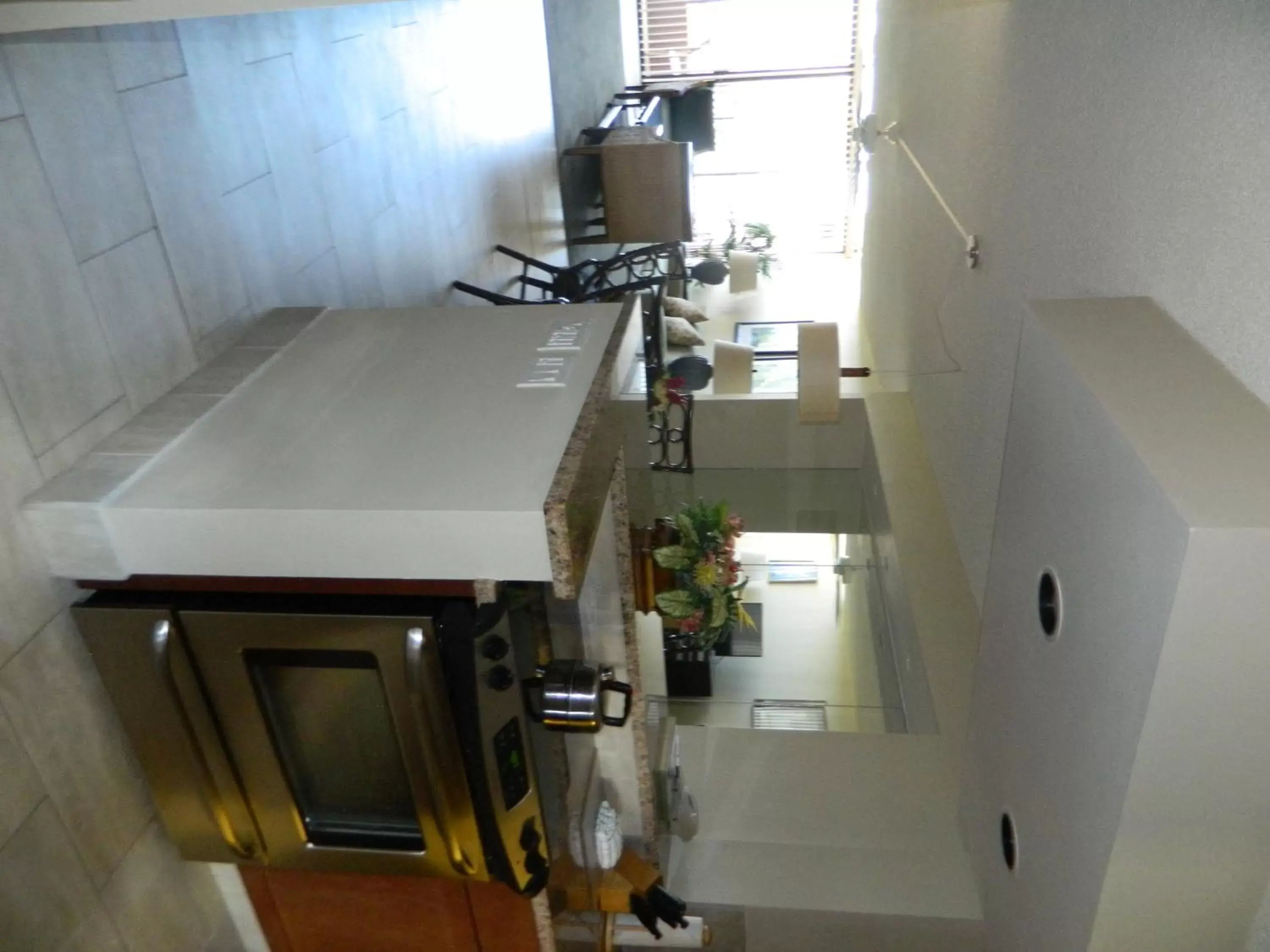 Kitchen or kitchenette, Kitchen/Kitchenette in Kahana Villa