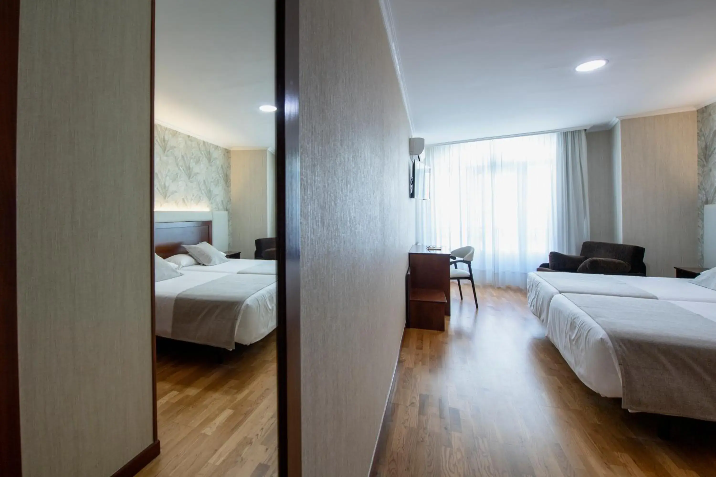 Bedroom, Bed in Hotel Oca Insua Costa da Morte