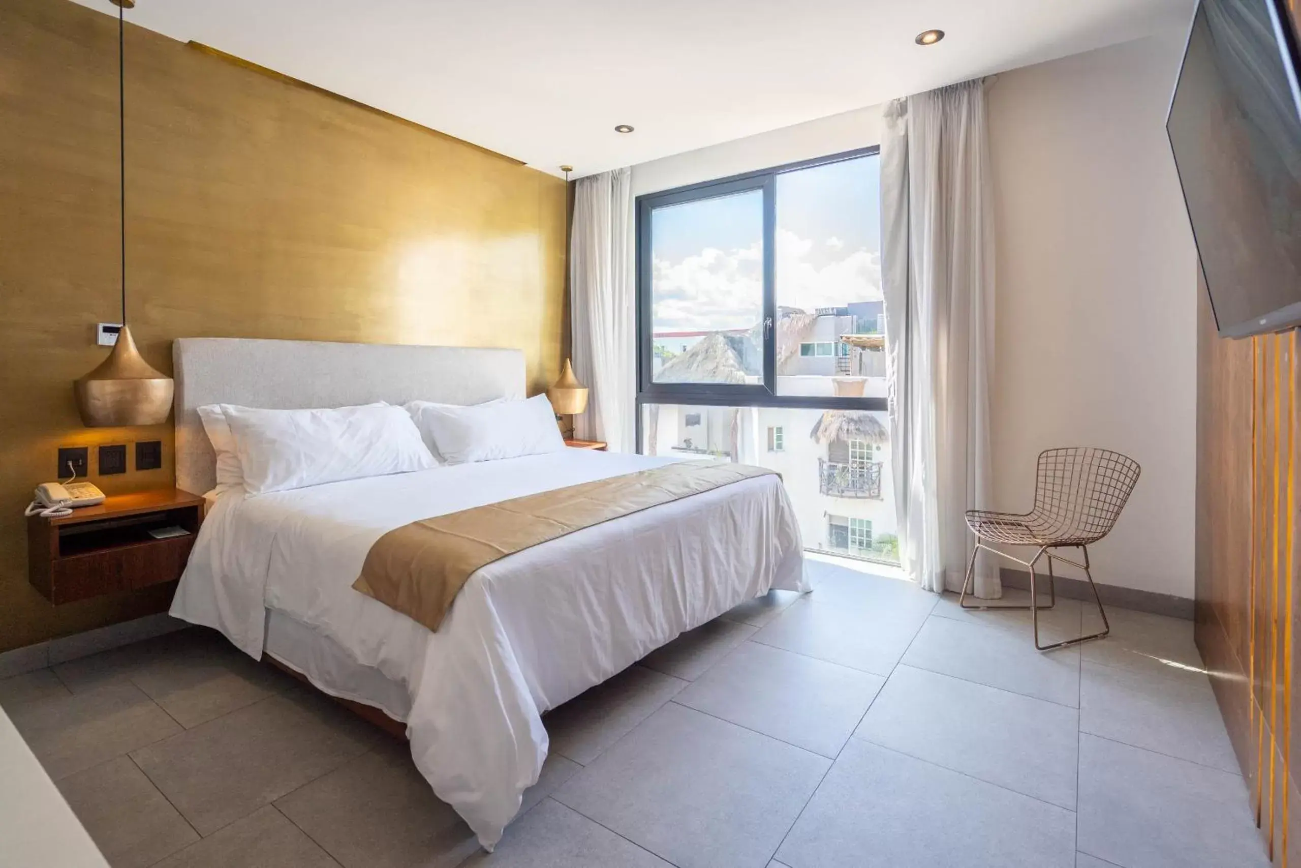 Deluxe King Room in IT Boutique Hotel & Restaurant Deluxe King Room in IT Boutique Hotel & Restaurant