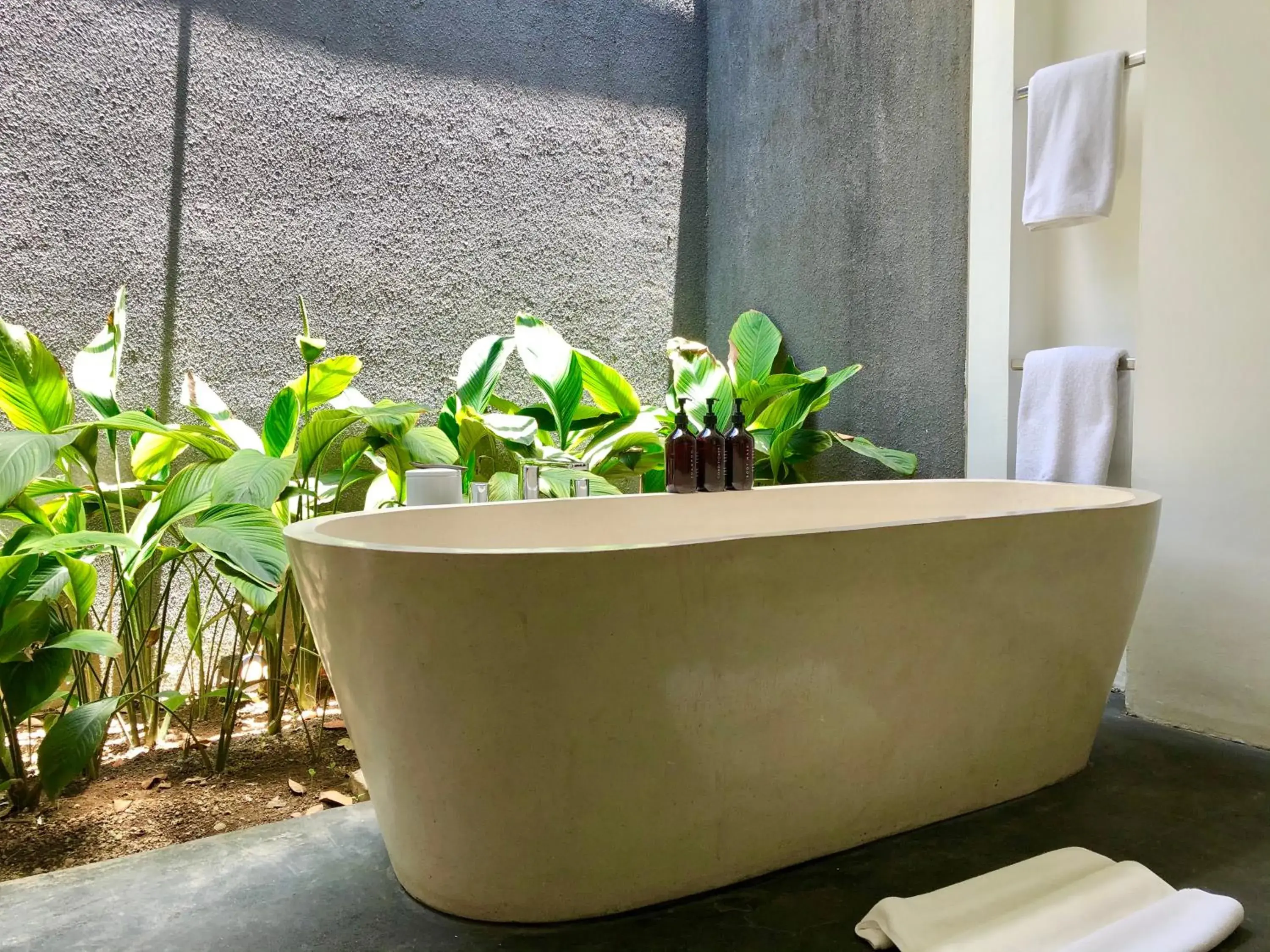 Bath in Origin Ubud