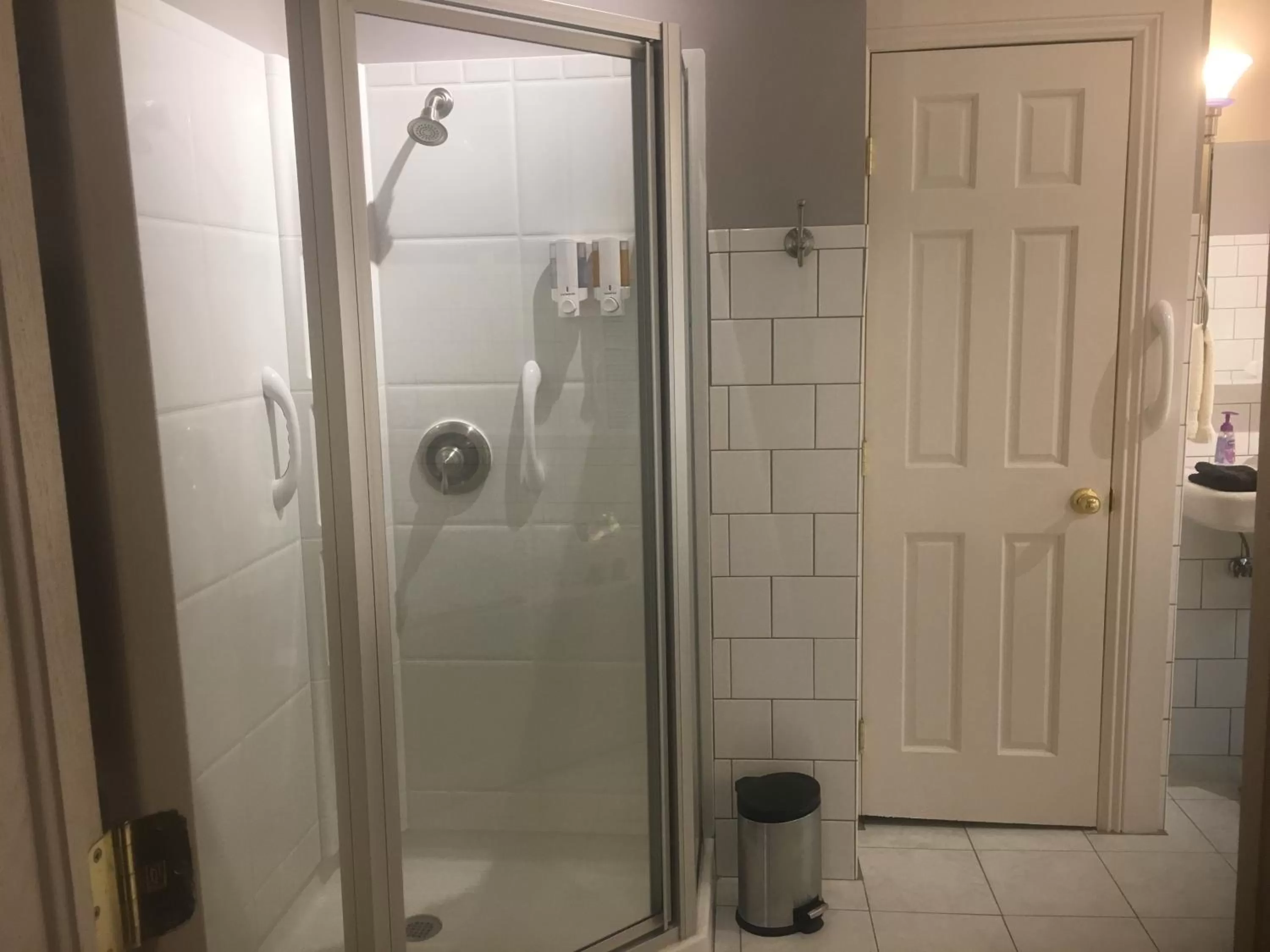 Shower, Bathroom in Bayberry House Bed and Breakfast