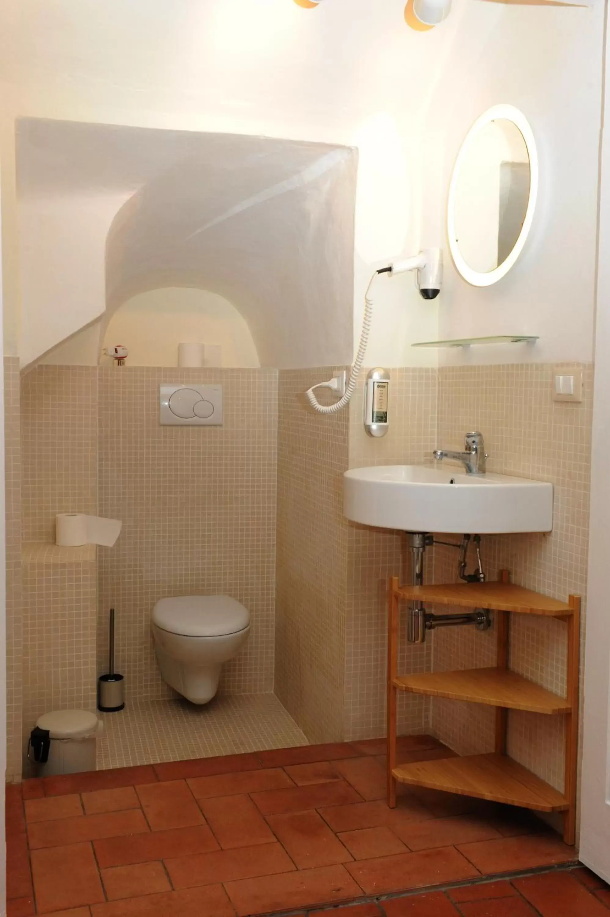 Bathroom in Pontevecchio Relais