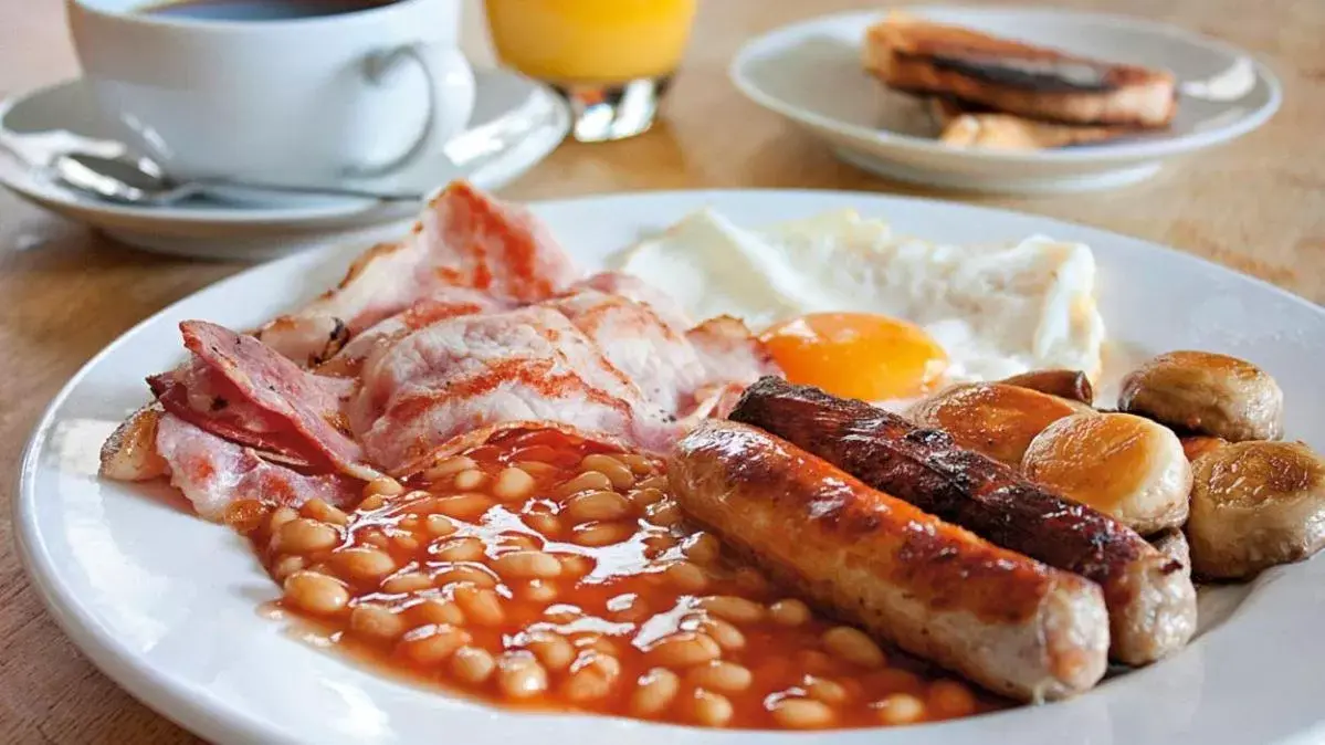 English/Irish breakfast in Royal Britannia Hotel