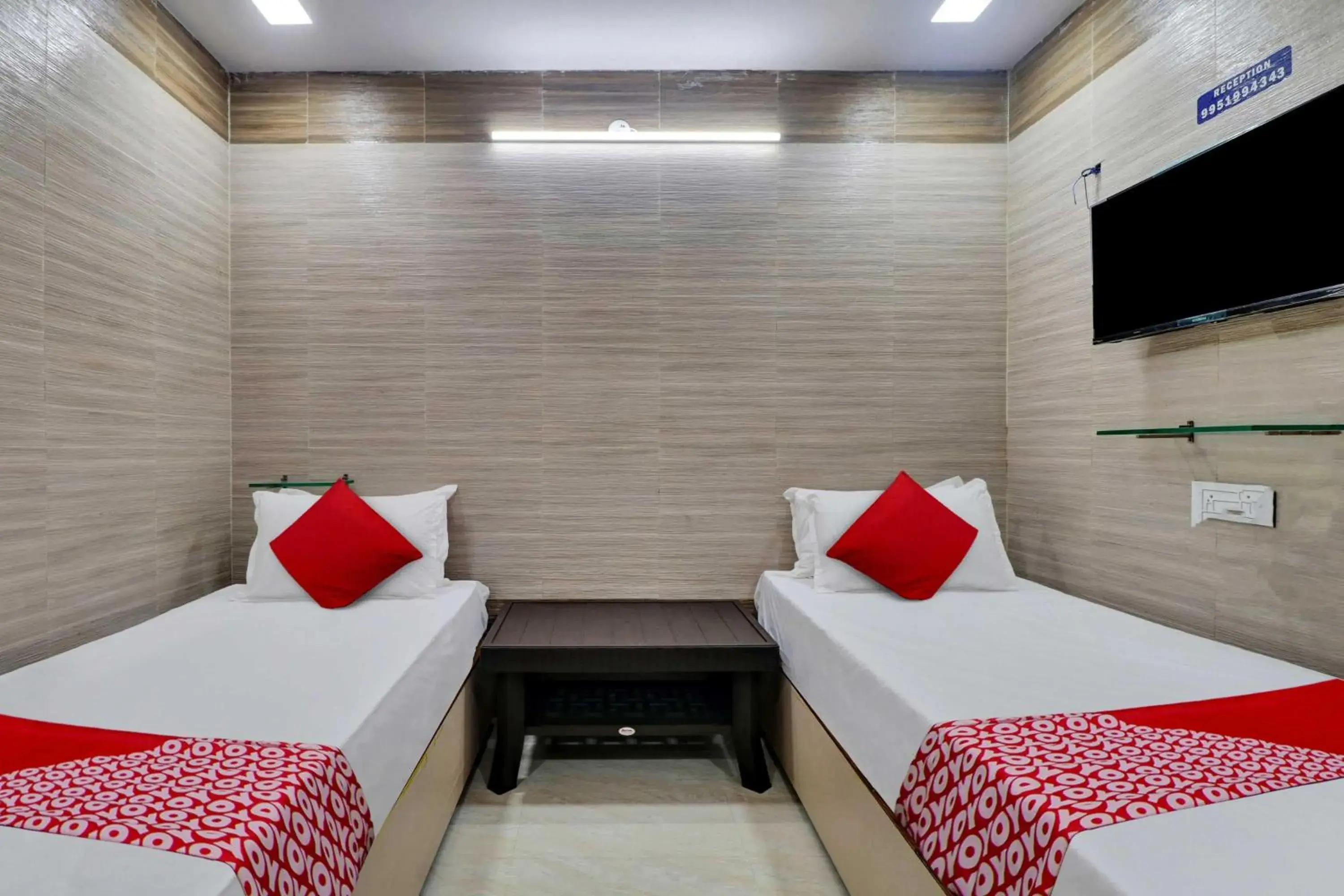 Bedroom, Bed in OYO Flagship Hotel Vallabha Residency