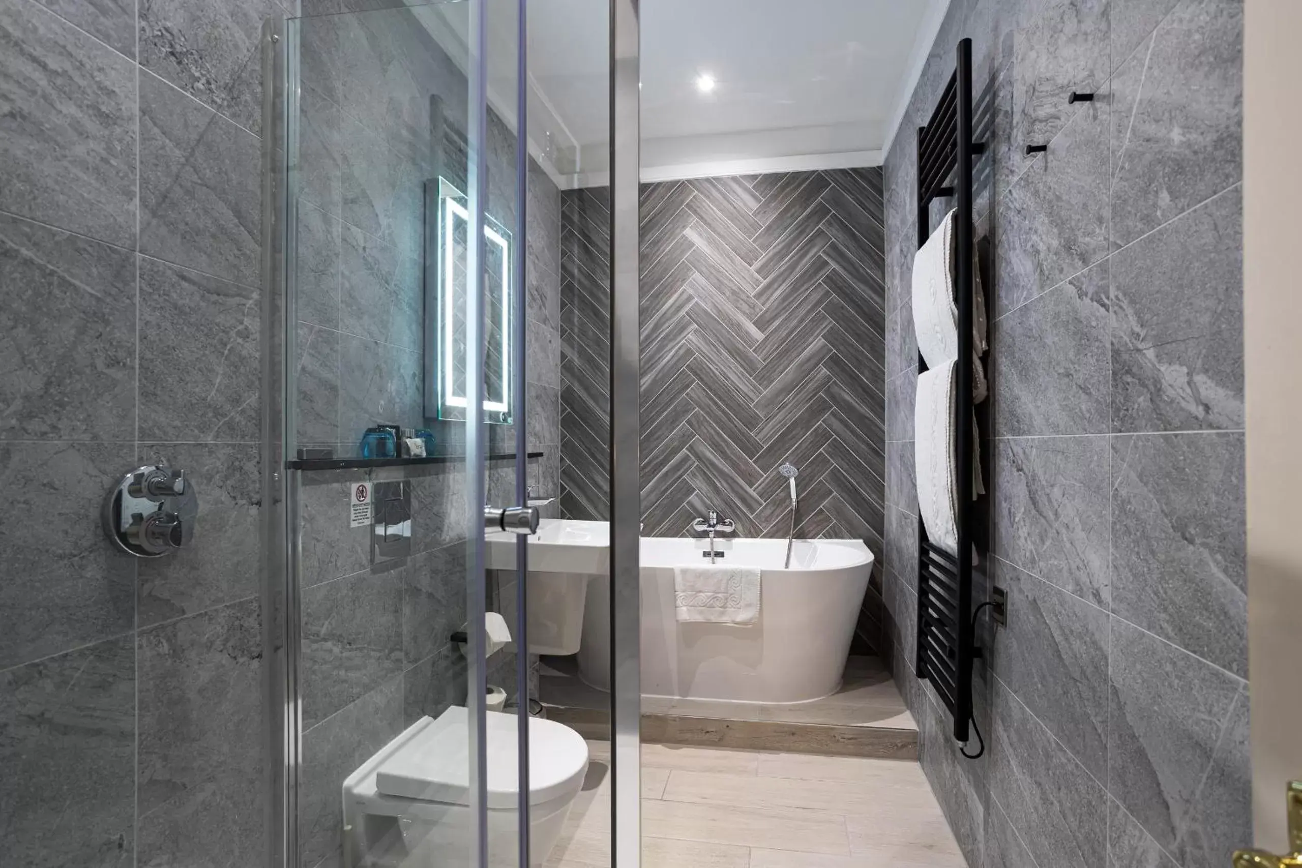 Bathroom in Castle Green Hotel In Kendal, BW Premier Collection