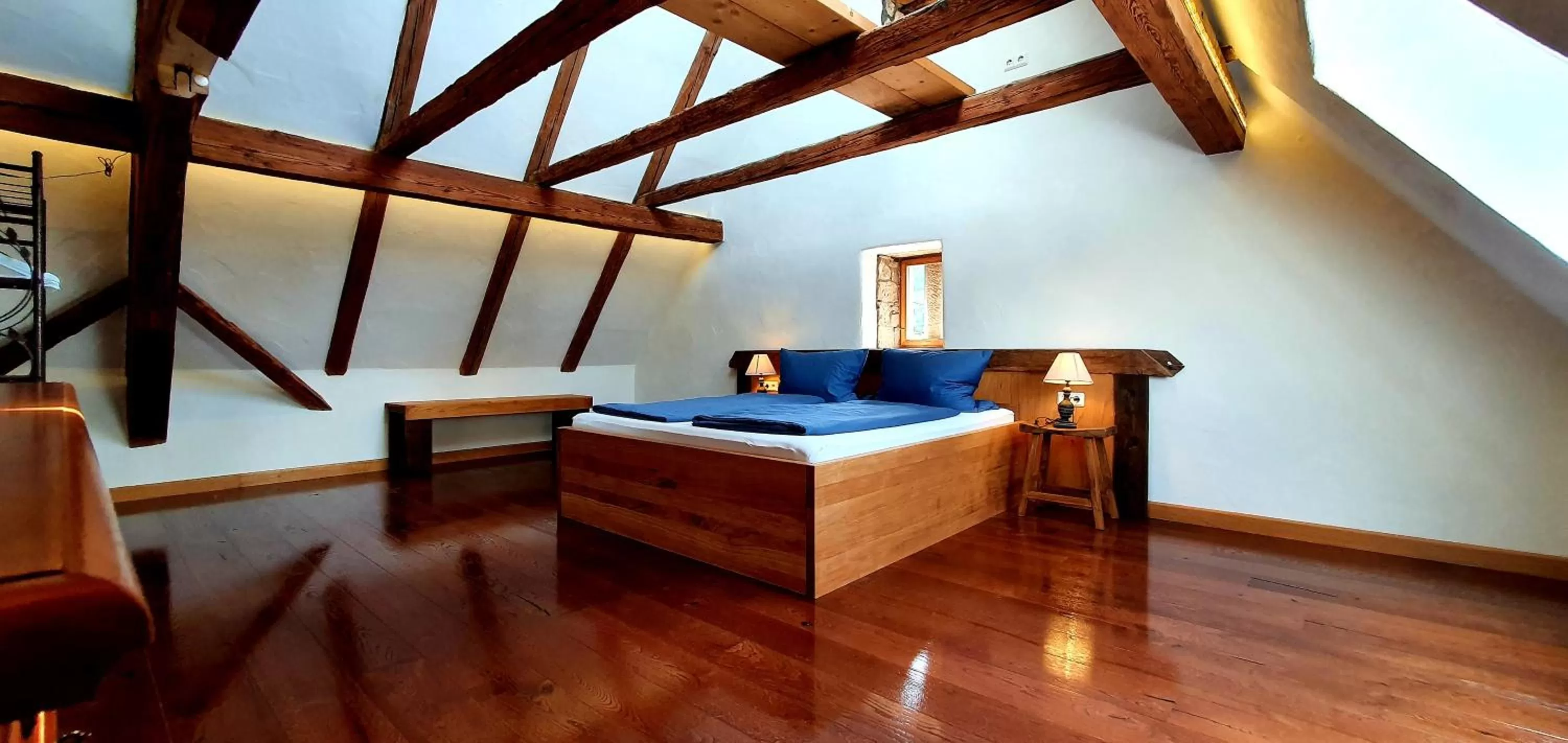 Bed in Gästehaus Craintaler Mühle B&B