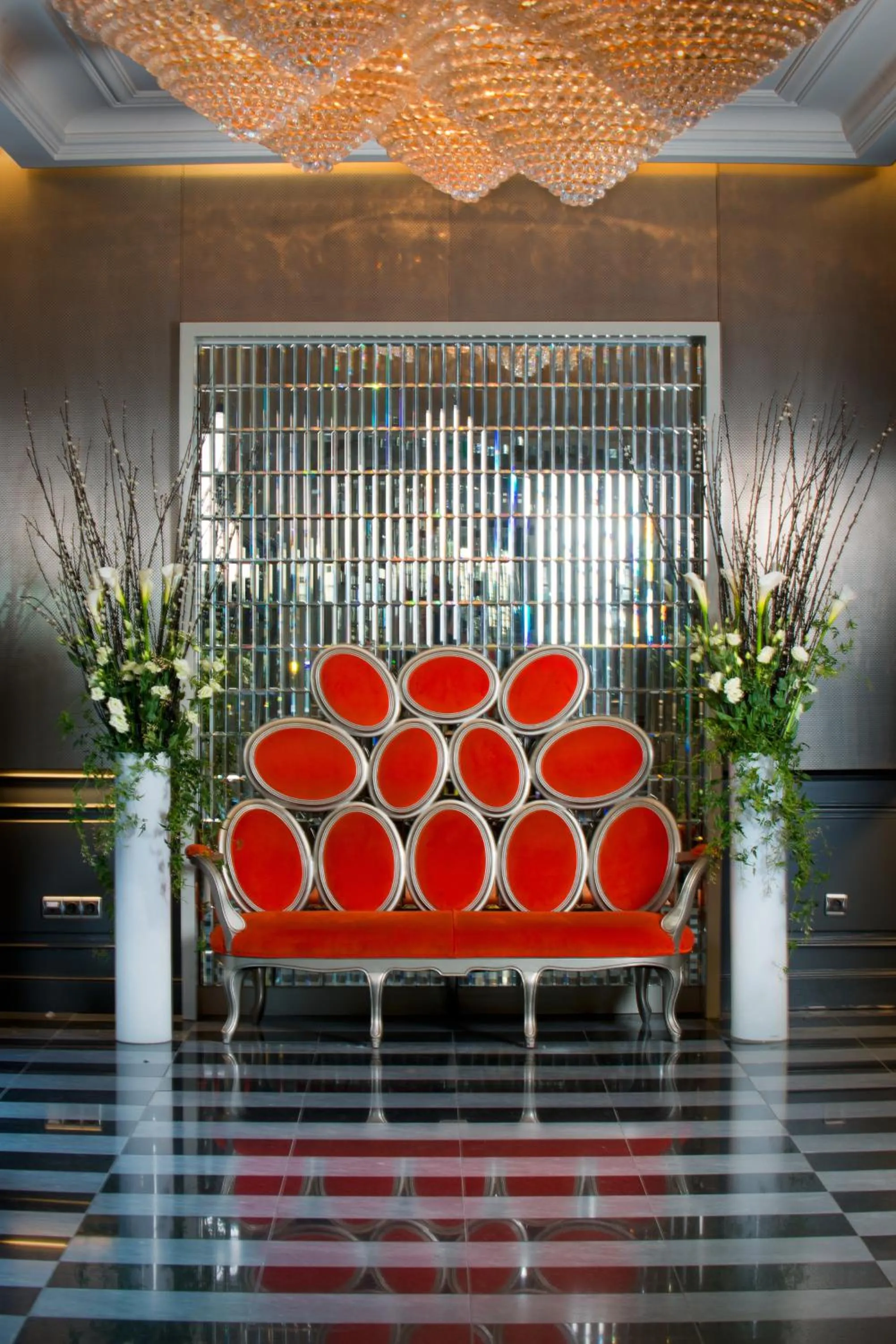Lobby or reception in Hotel Lumen Paris Louvre