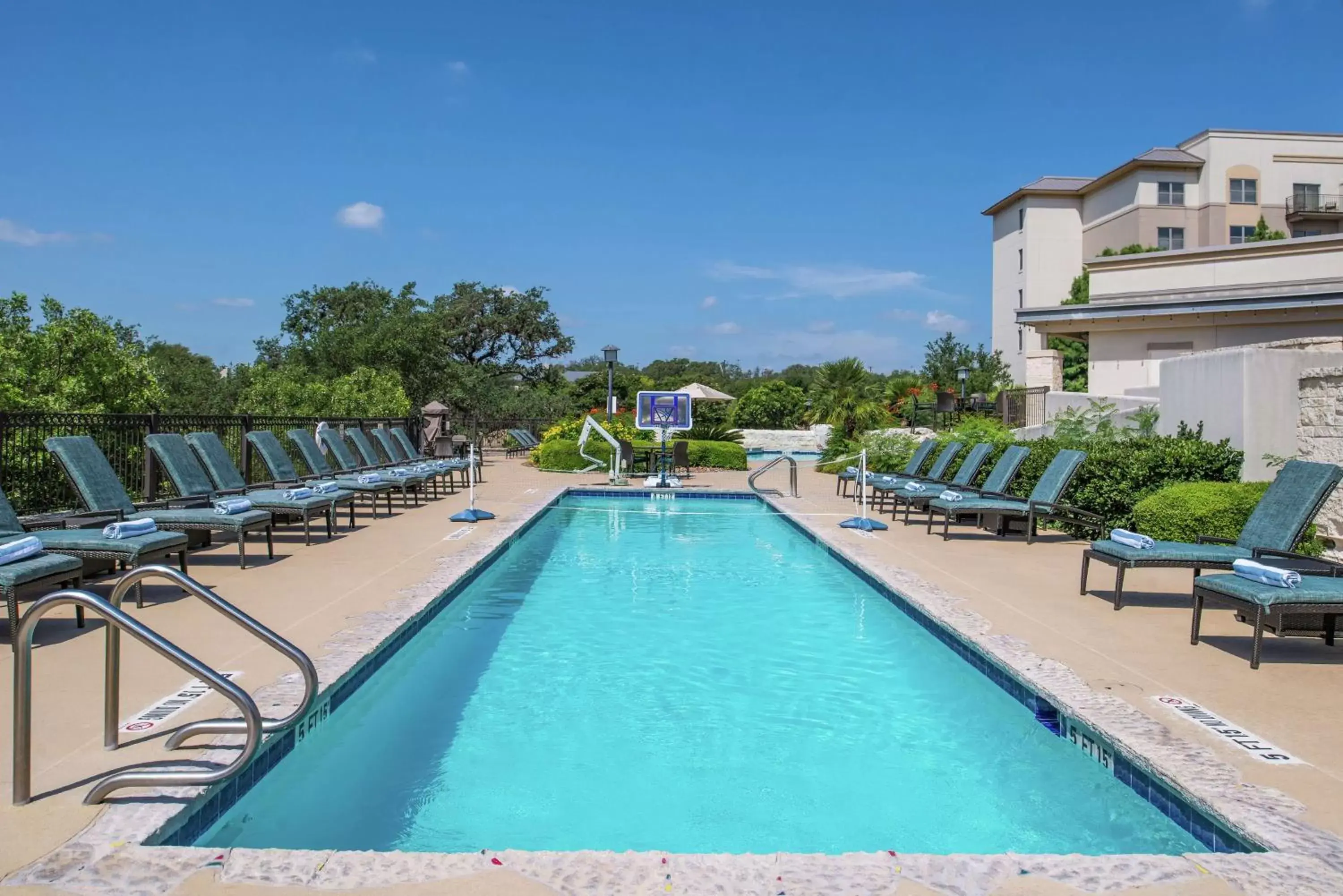 Pool view, Swimming Pool in Hilton San Antonio Hill Country