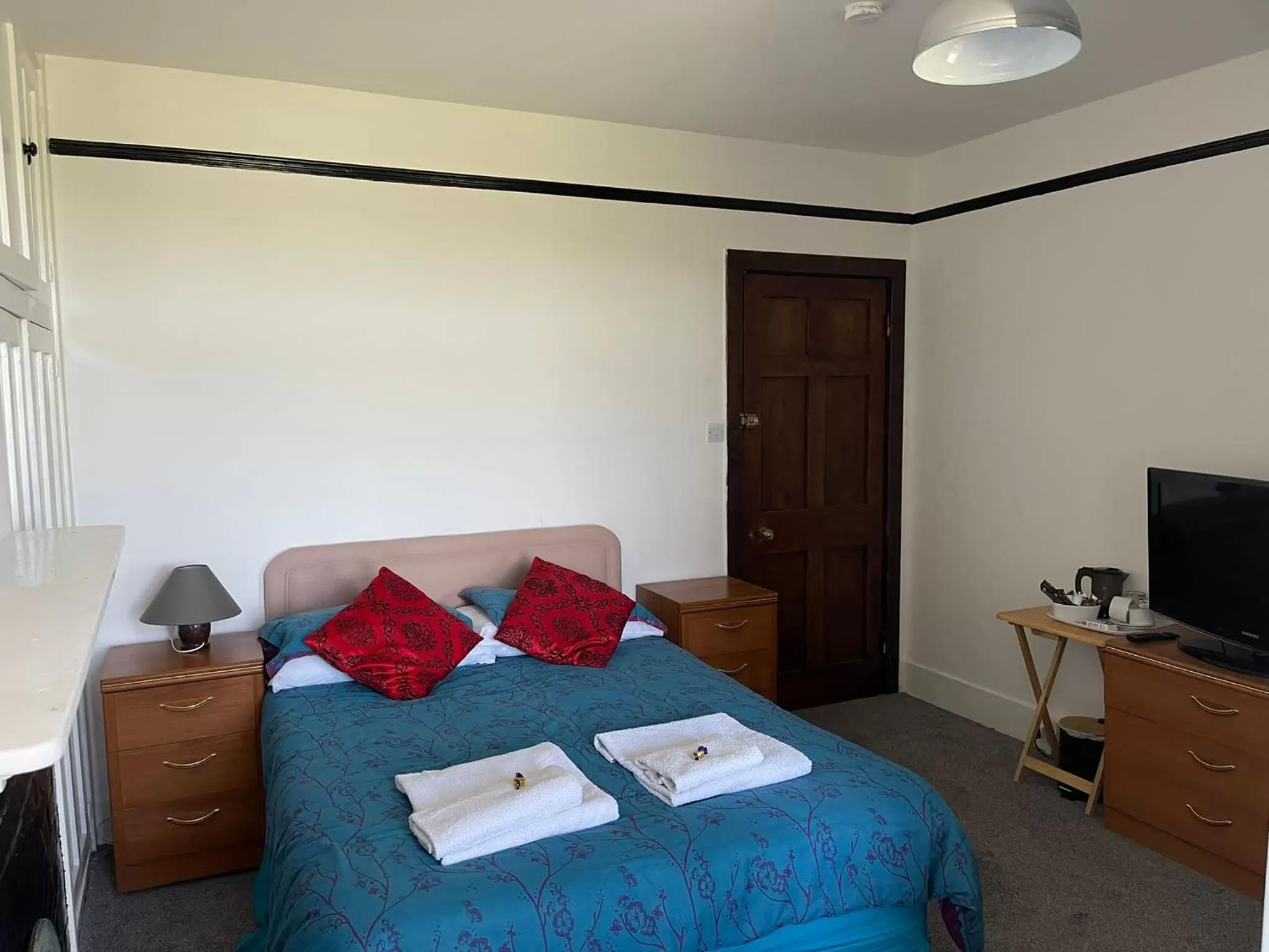 Bed in Upton Cross B&B