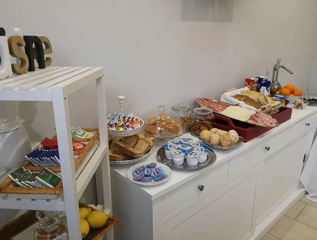 Food and drinks in B&B Solferino