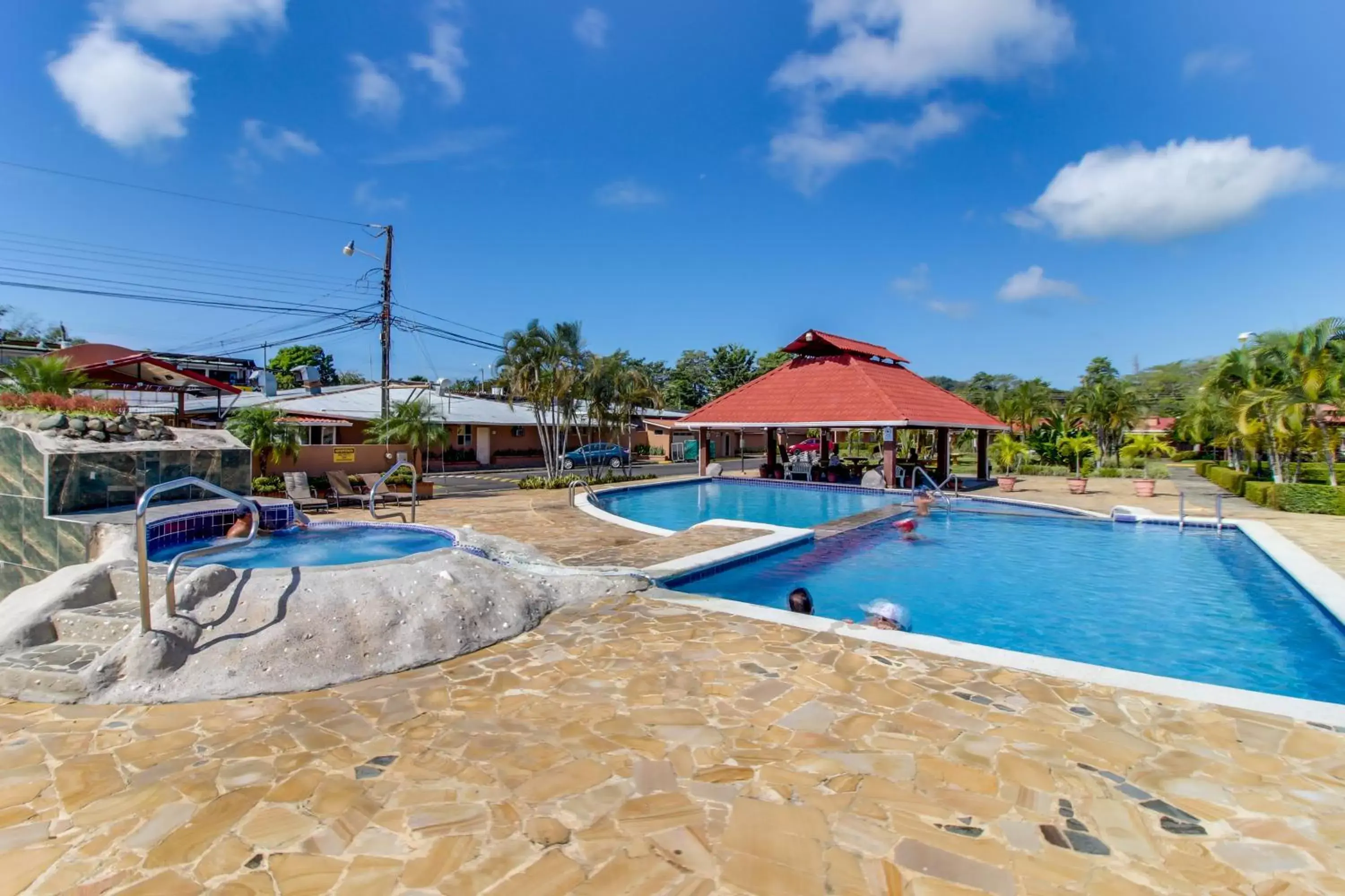 Swimming Pool in Villa Paraíso