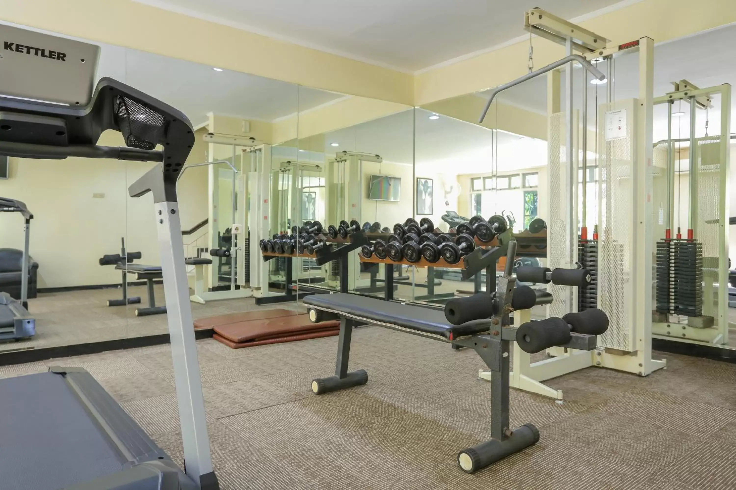Fitness centre/facilities, Fitness Center/Facilities in Country Heritage Hotel