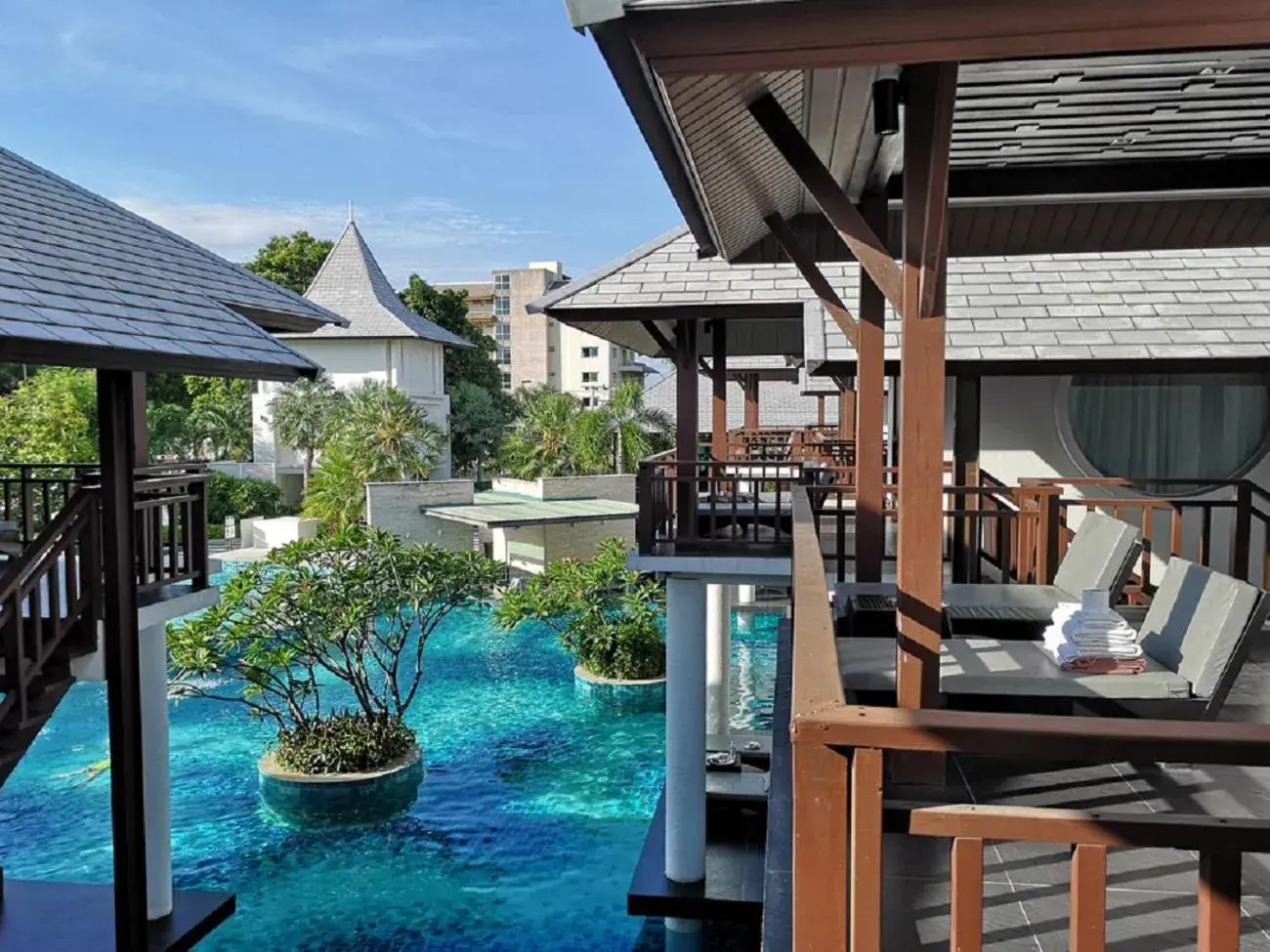 Pool view, Swimming Pool in Z Through By The Zign