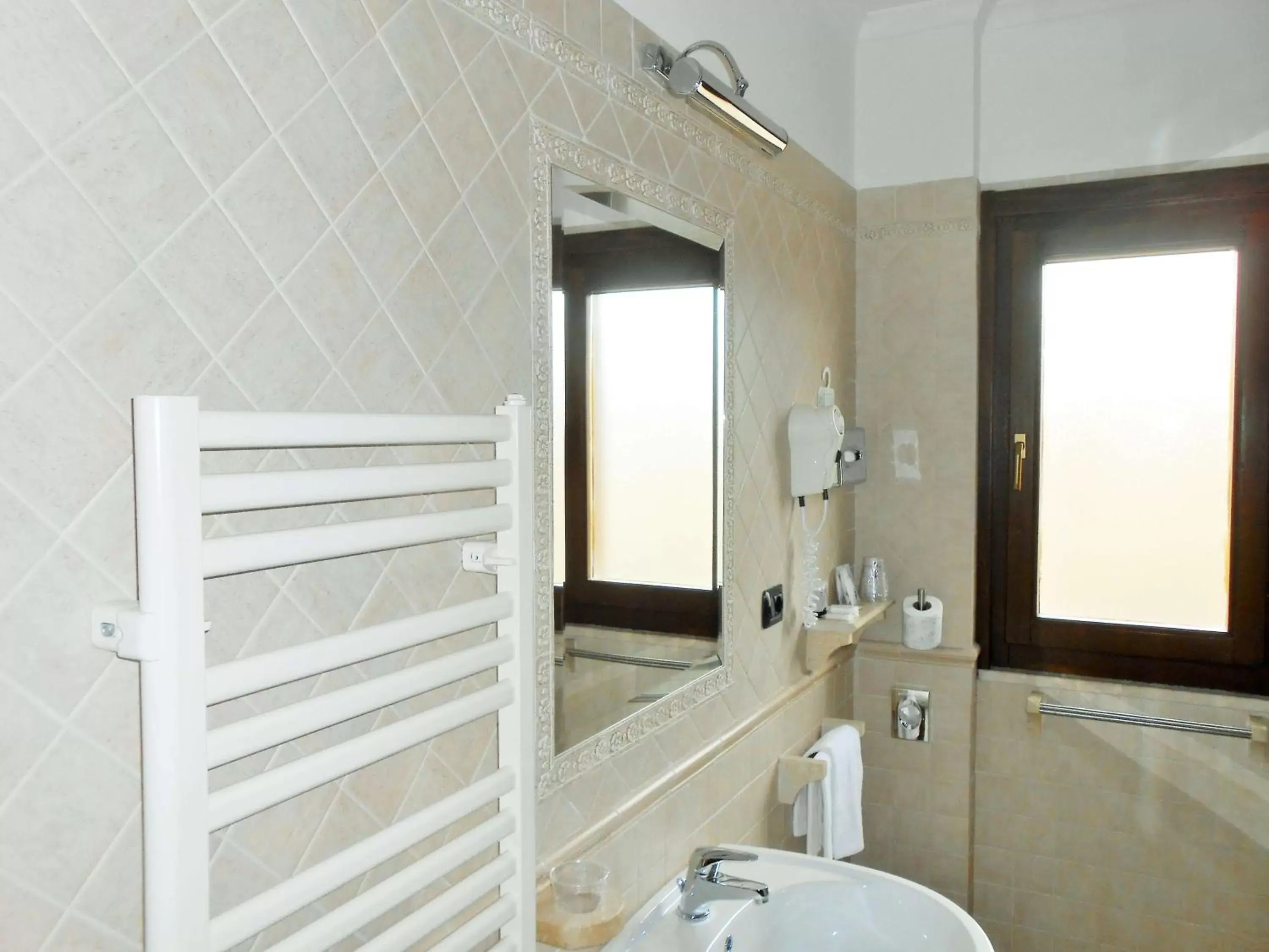 Bathroom in Hotel Riviera Fiumicino