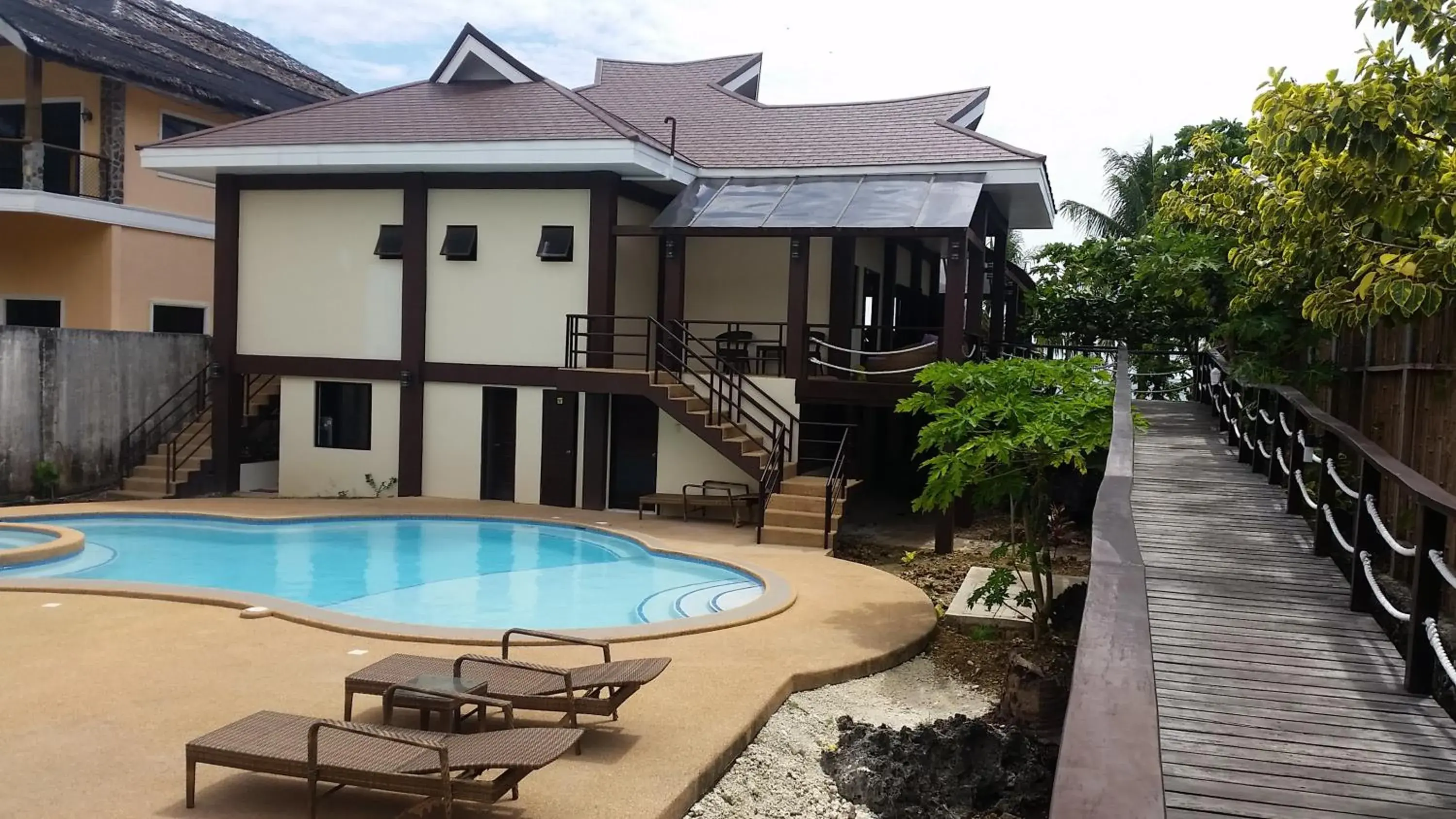 Property building in Infinity Sands Resort Property building in Infinity Sands Resort