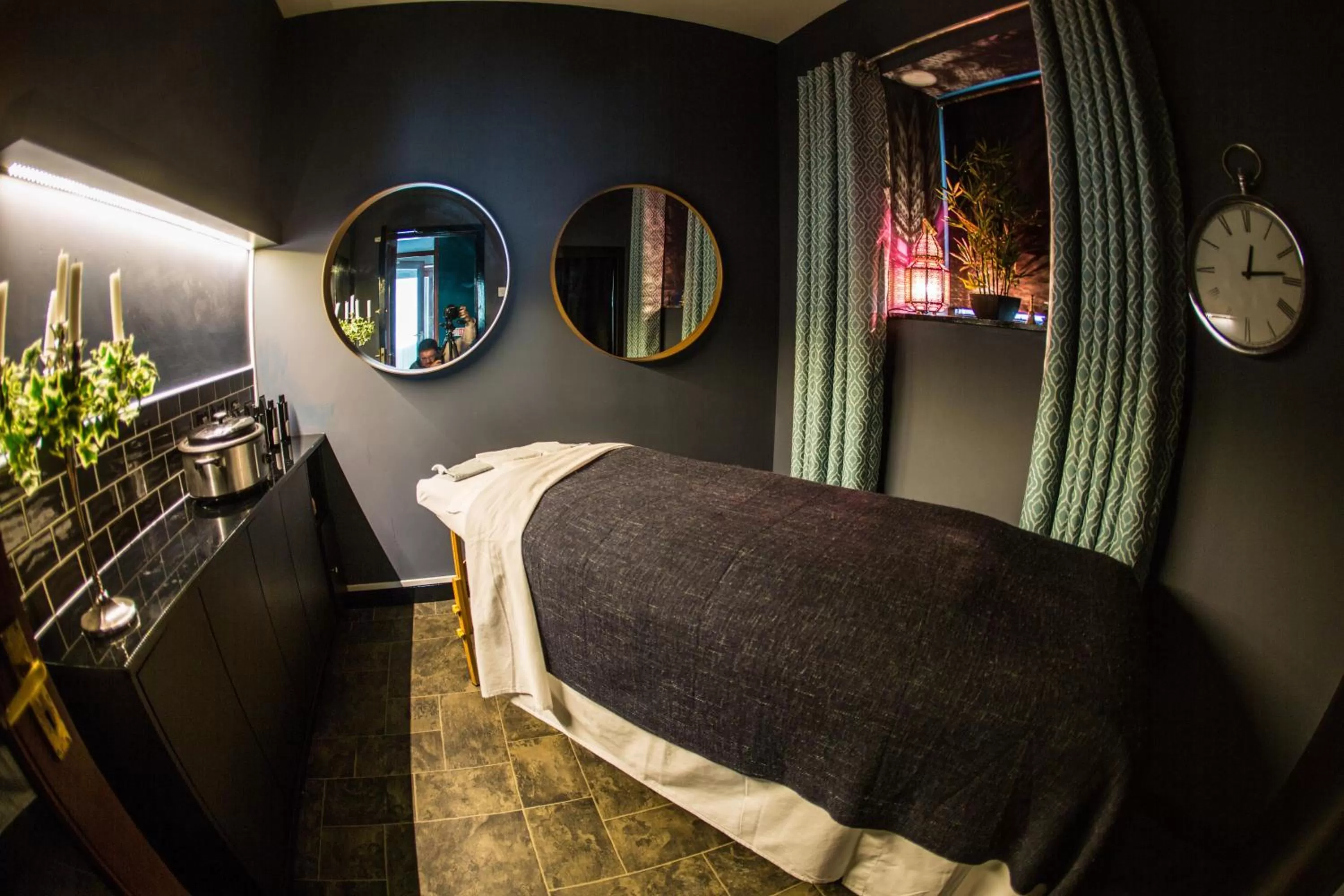 Bed in Rosspark Hotel Kells