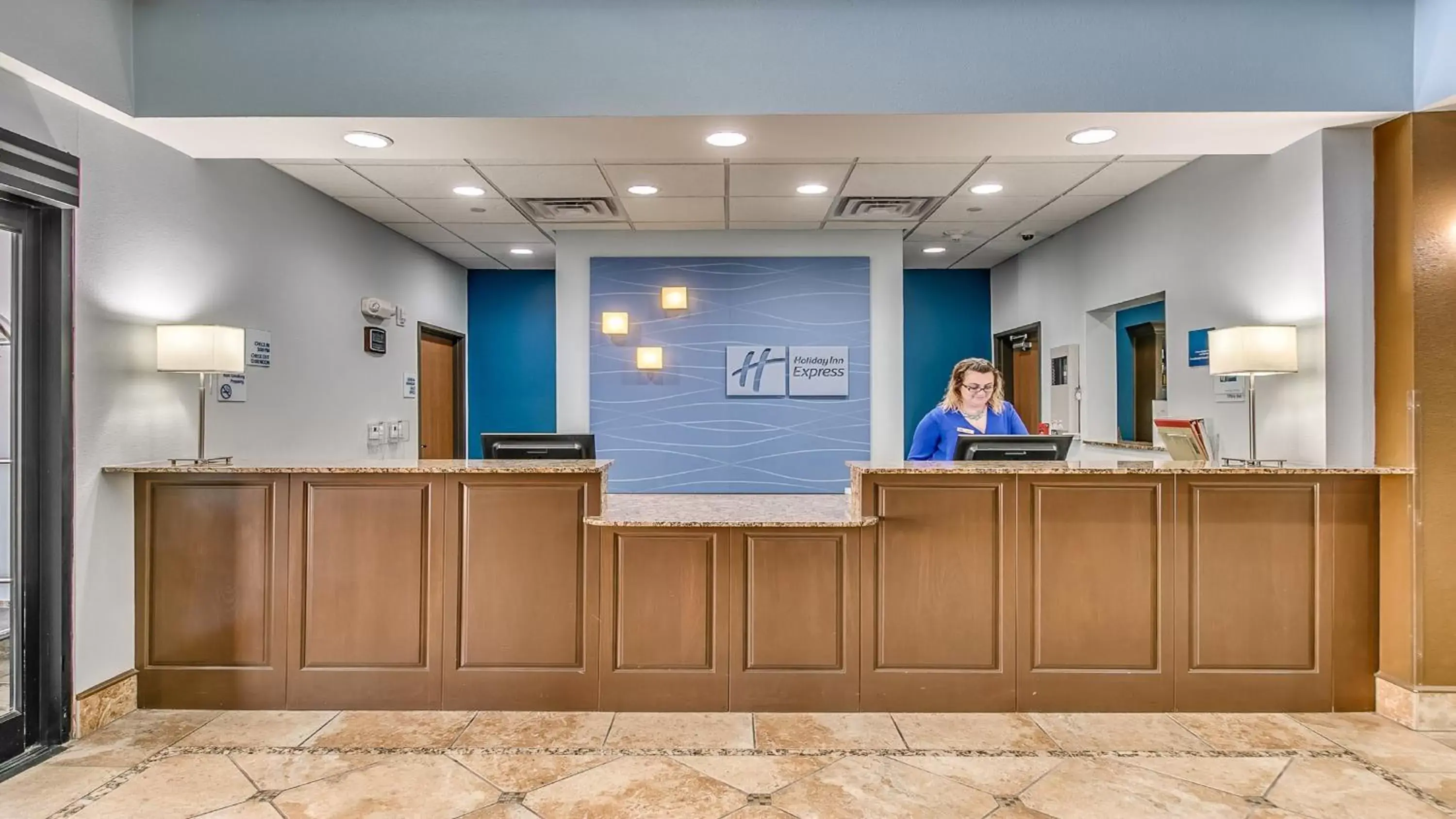 Property building, Lobby/Reception in Holiday Inn Express & Suites Lubbock Southwest – Wolfforth, an IHG Hotel