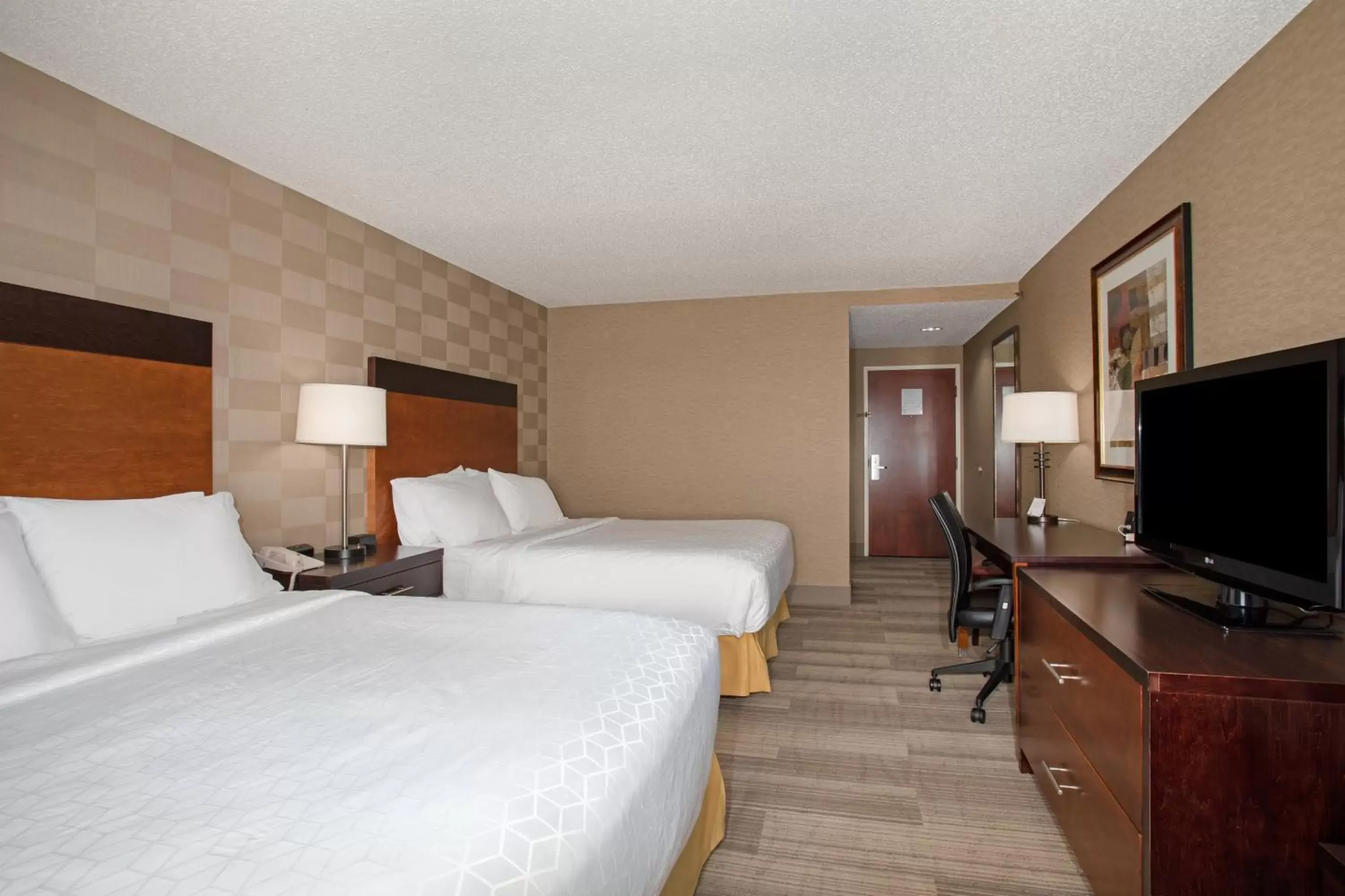 Photo of the whole room, Bed in Holiday Inn Express Hotel & Suites Littleton, an IHG Hotel