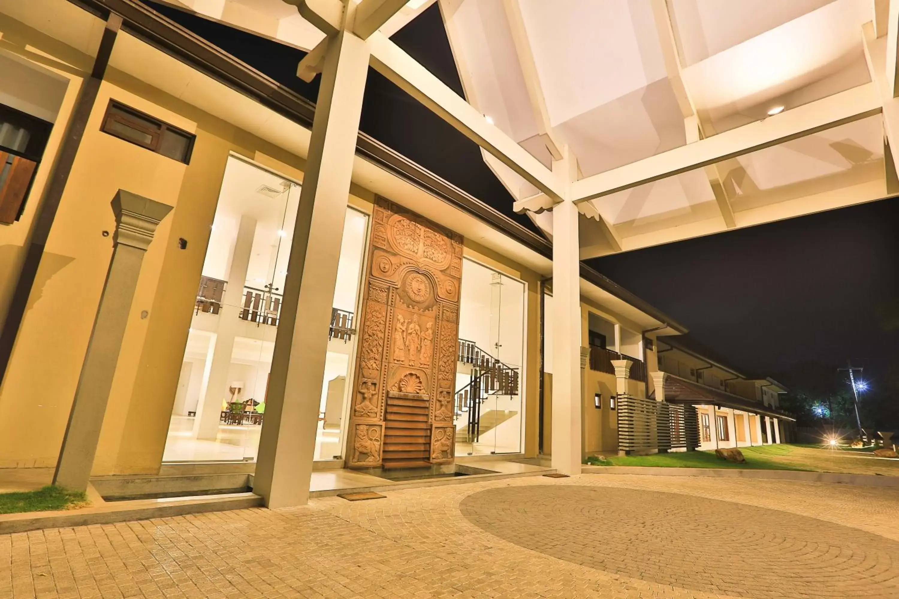 Facade/entrance in Rajarata Hotel Anuradhapura Facade/entrance in Rajarata Hotel Anuradhapura