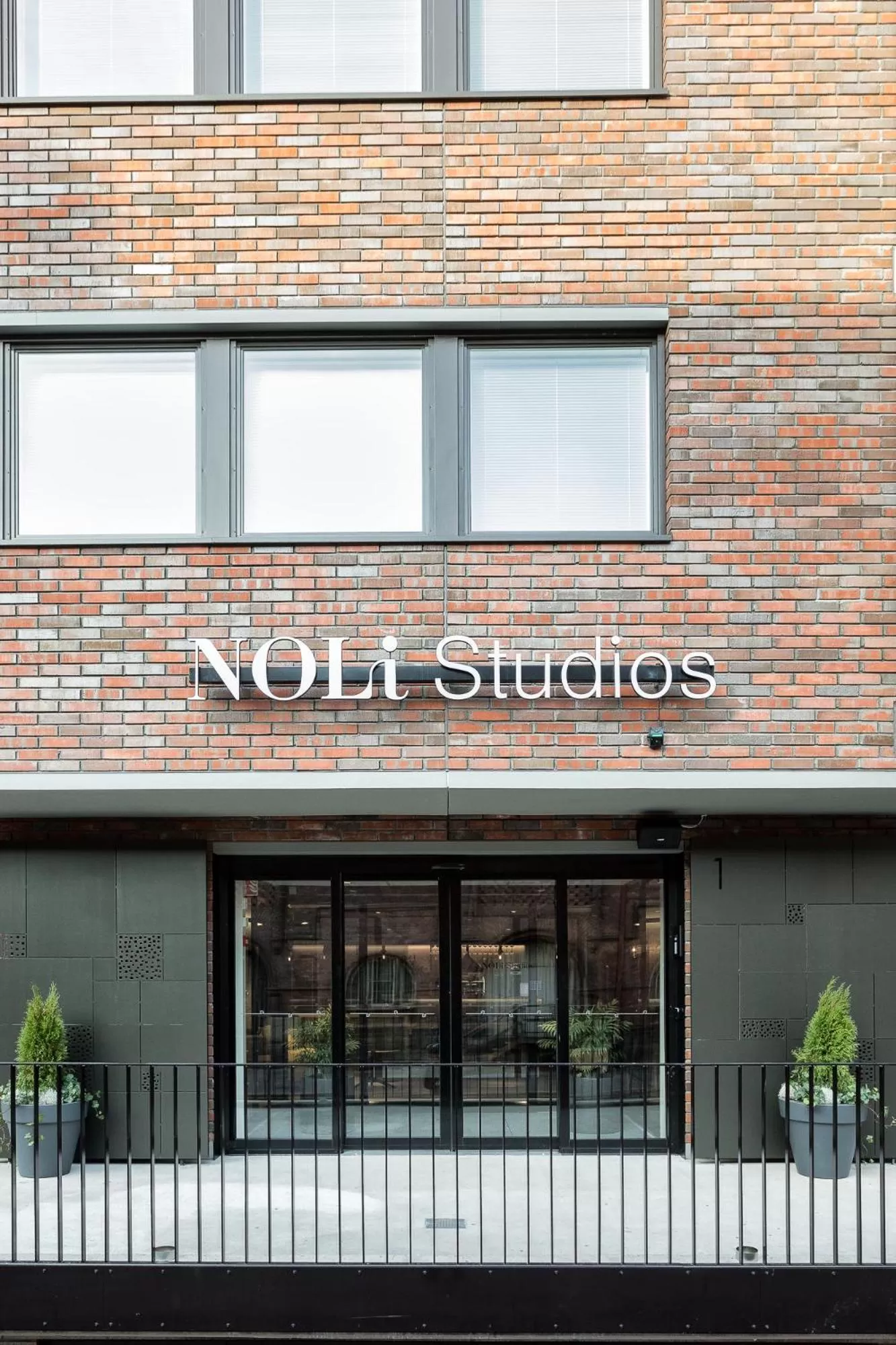 Facade/entrance in Noli Katajanokka