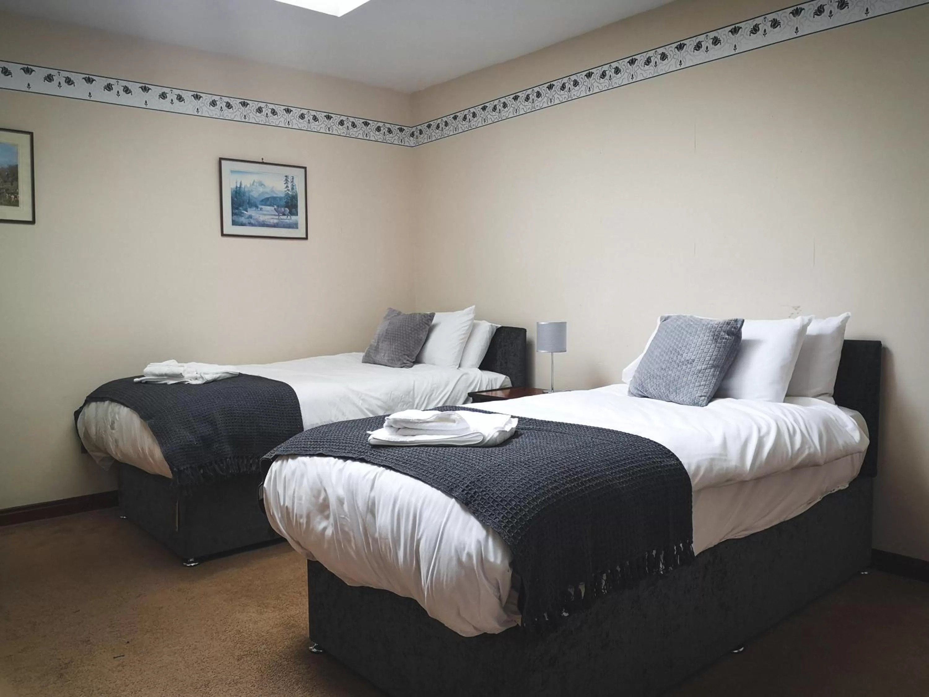 Bed in George and Abbotsford